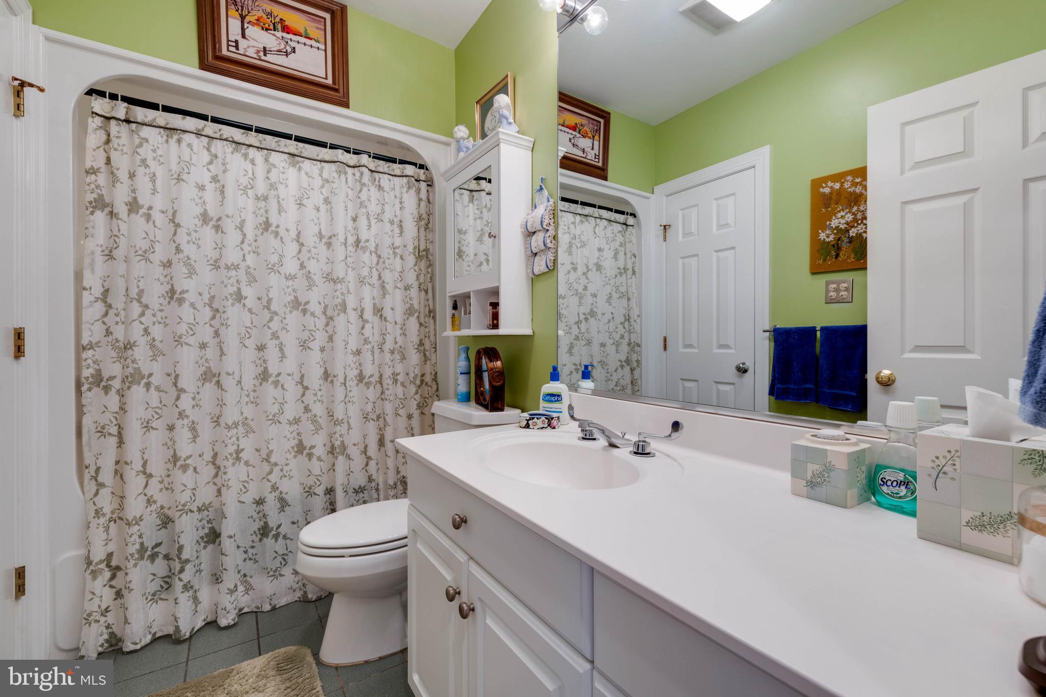 POPLAR POINT - Residential