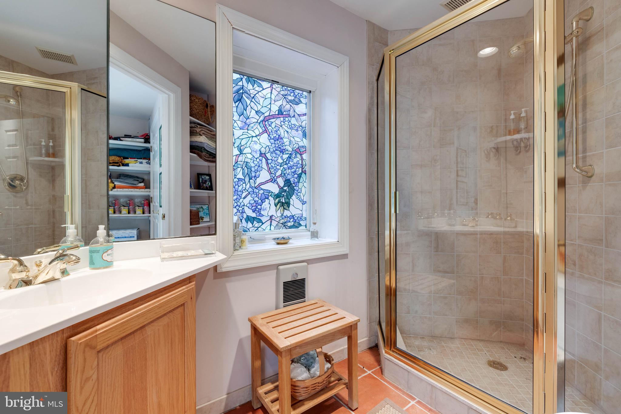 POPLAR POINT - Residential