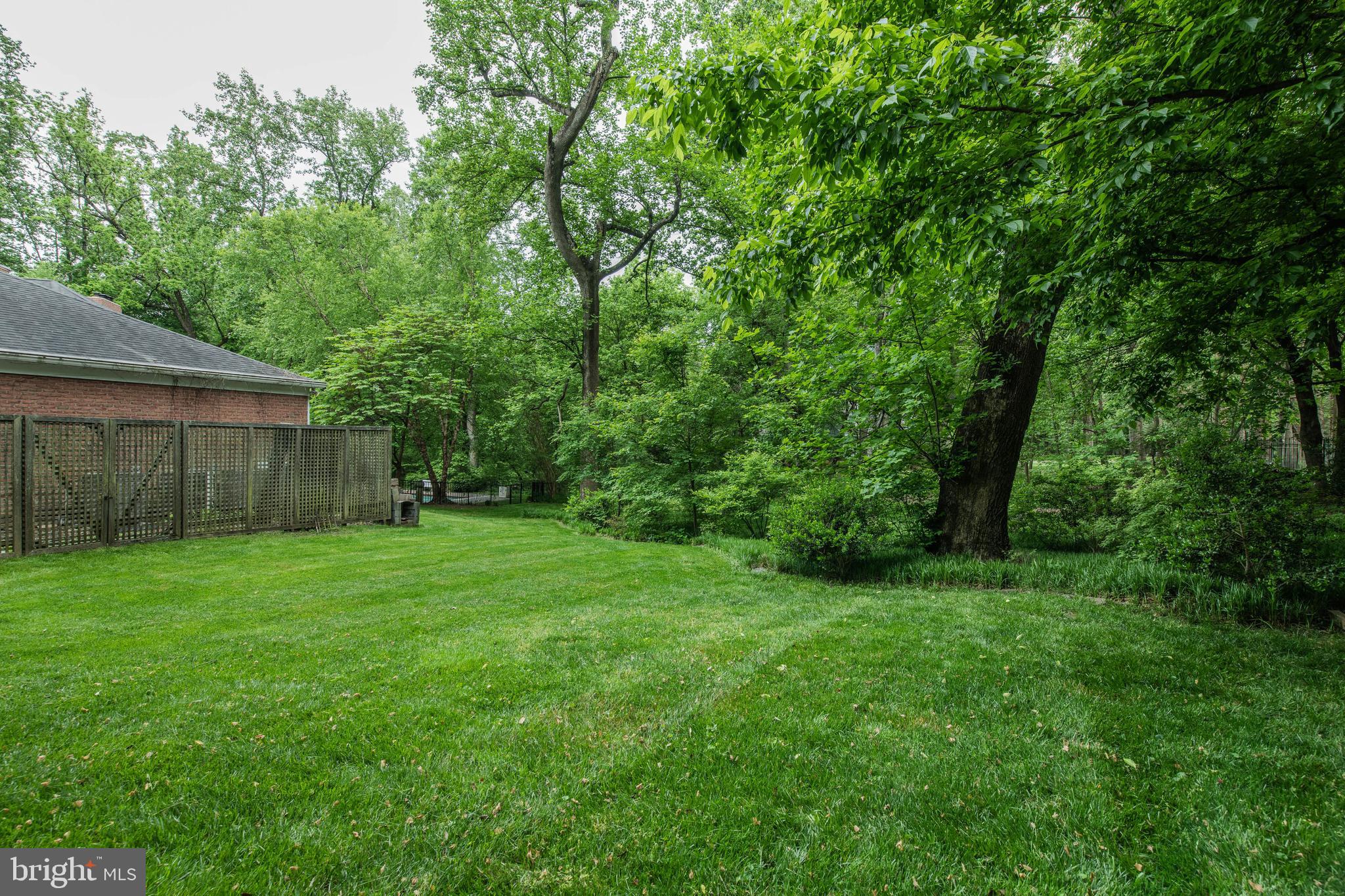 POPLAR POINT - Residential