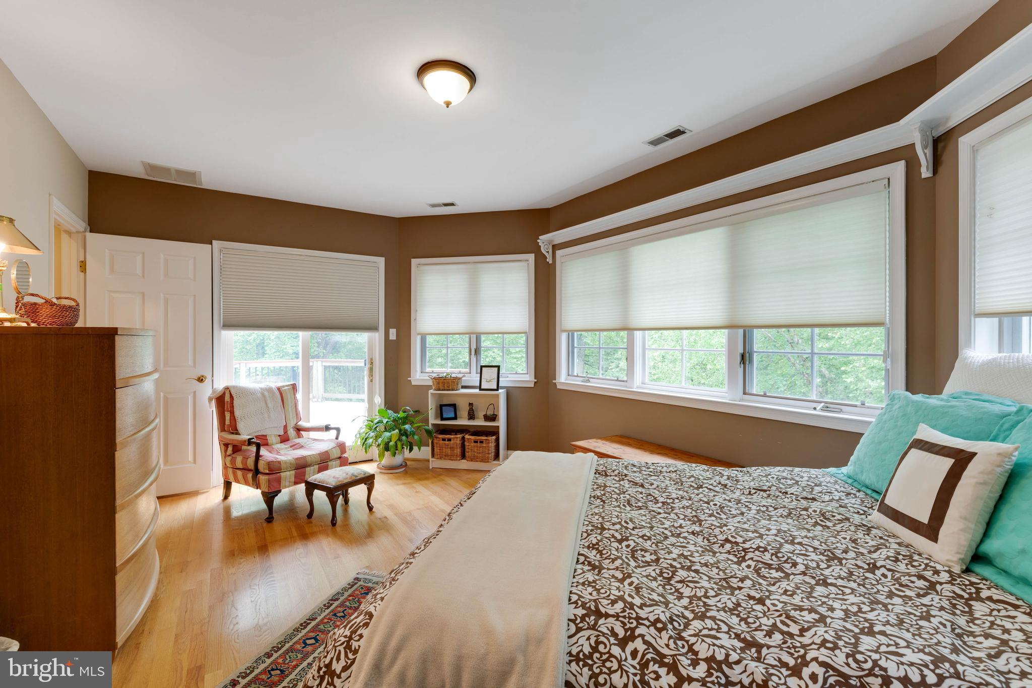 POPLAR POINT - Residential