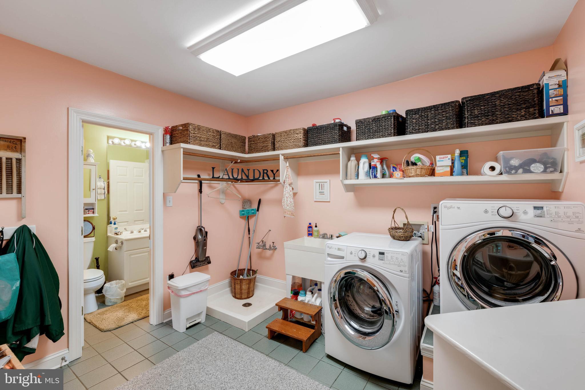 POPLAR POINT - Residential