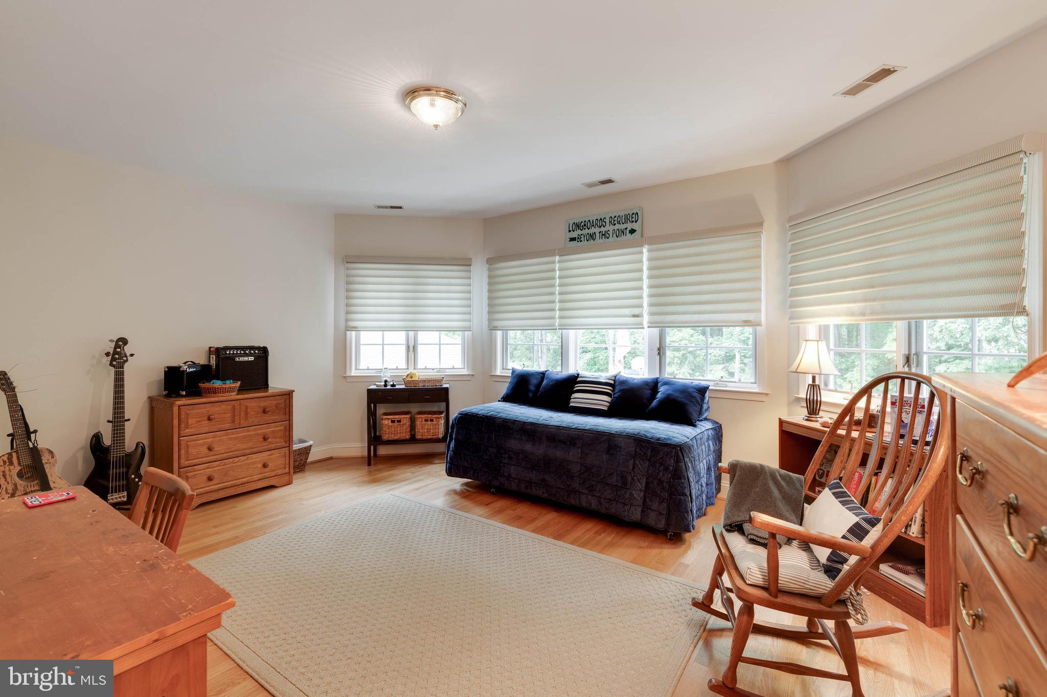 POPLAR POINT - Residential