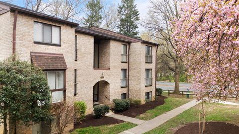 2037 ROYAL FERN COURT 47/2C RESTON VA 20191
