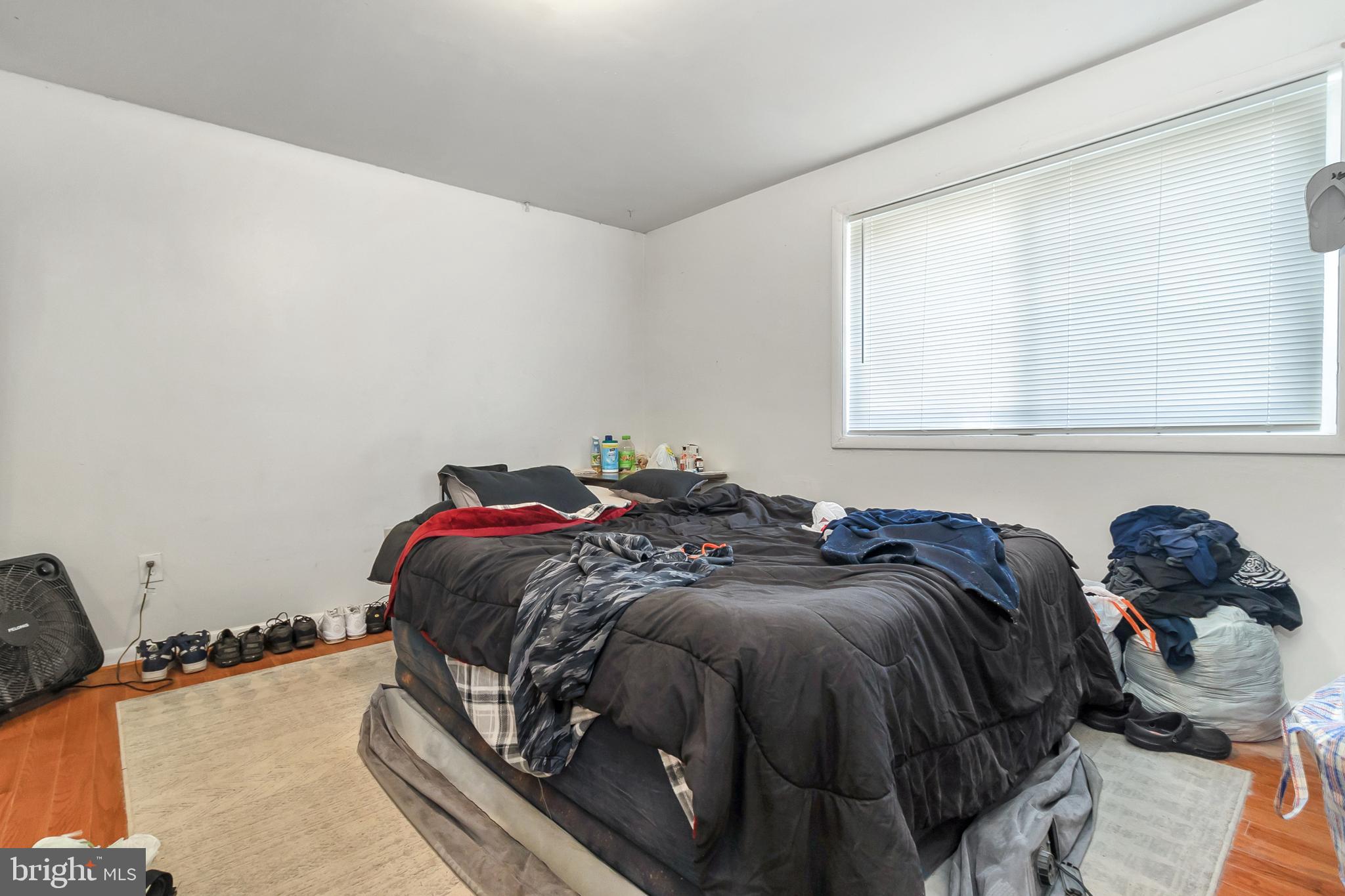 HUNTCREST CONDOMINIUM - Residential