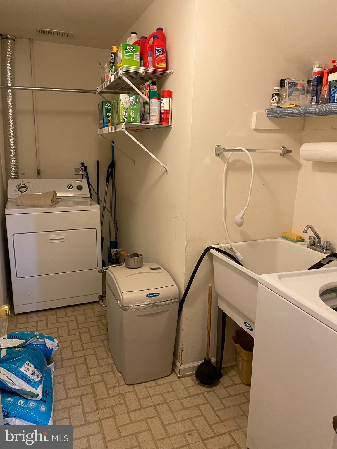 TANNERIE WOODS - Residential