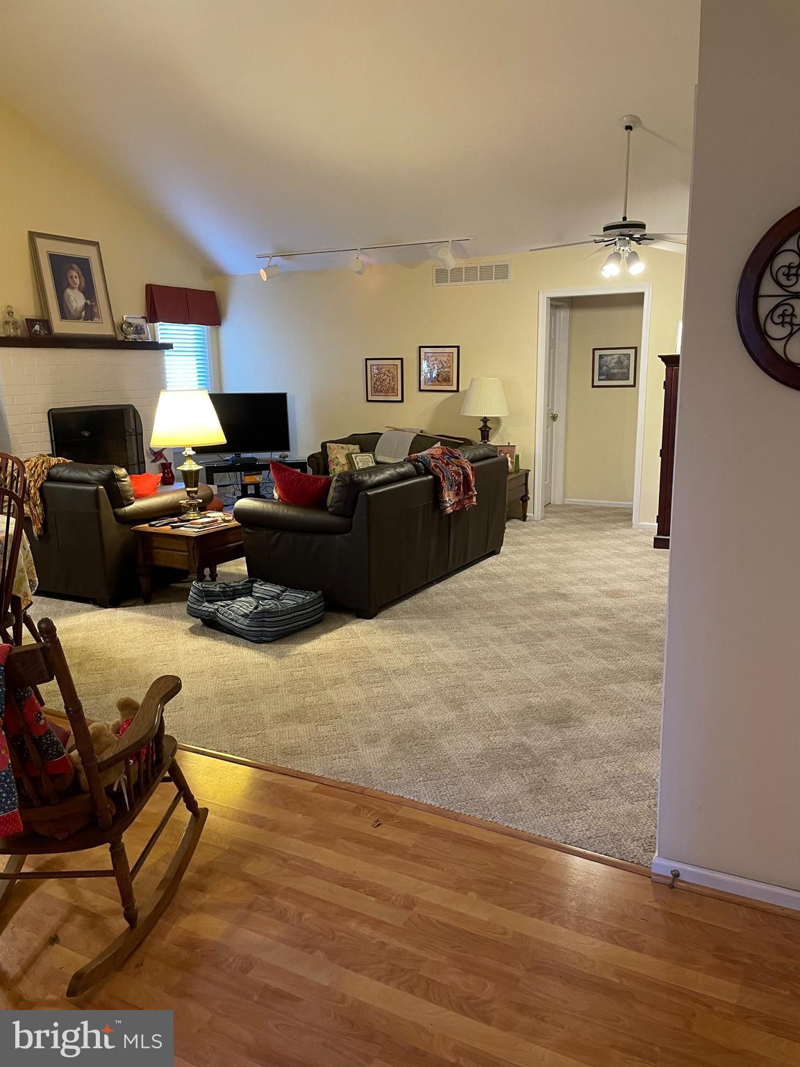 TANNERIE WOODS - Residential