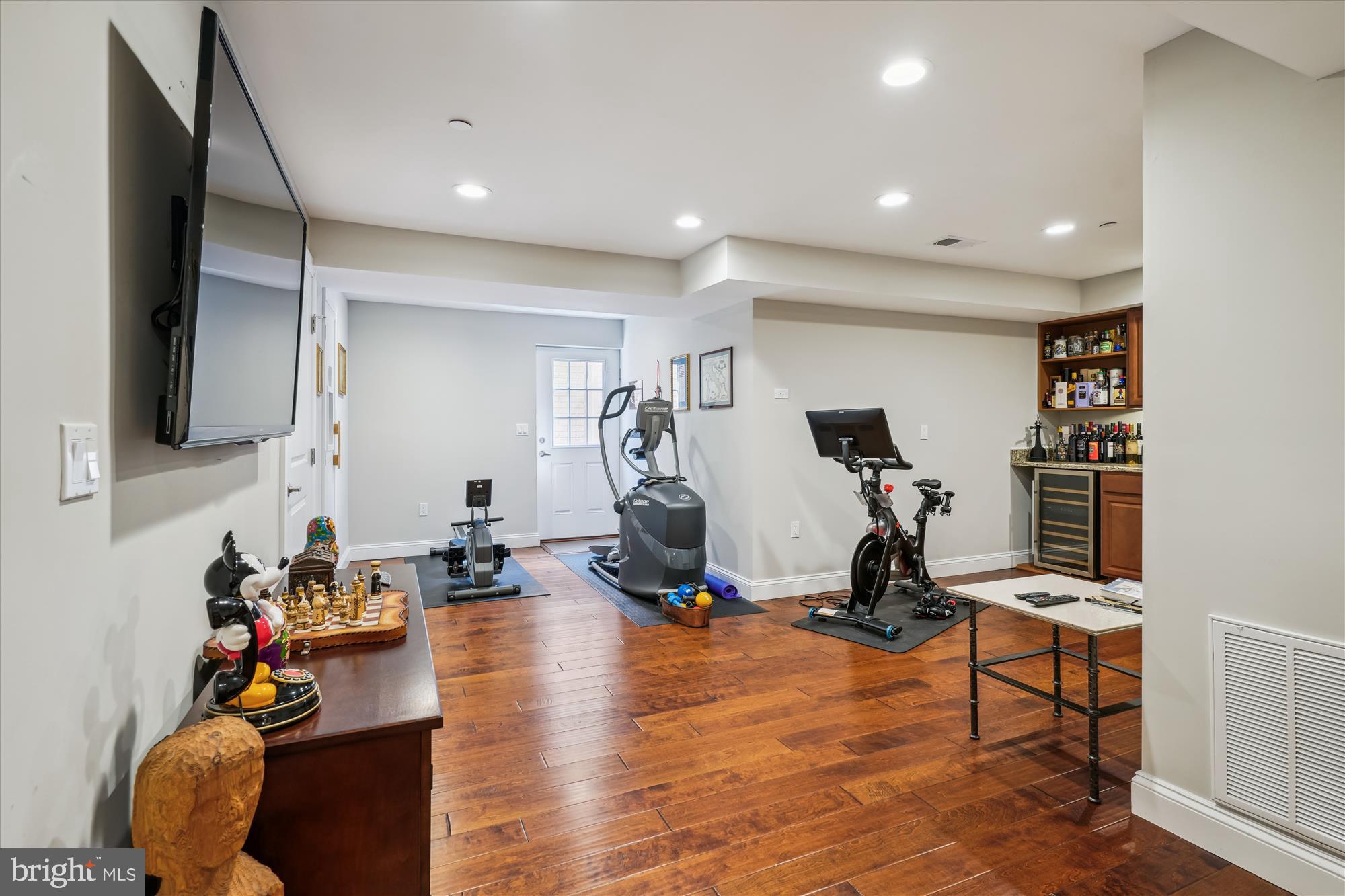 BERRY HILL MANOR - Residential