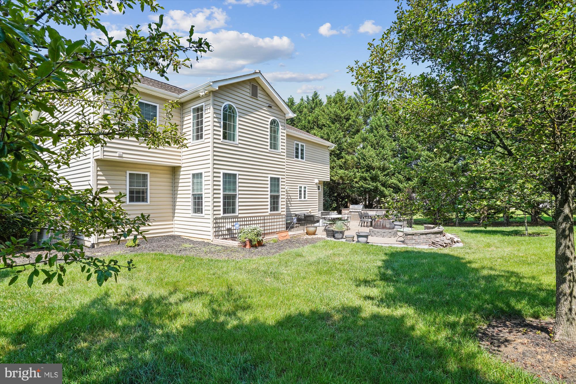 BERRY HILL MANOR - Residential