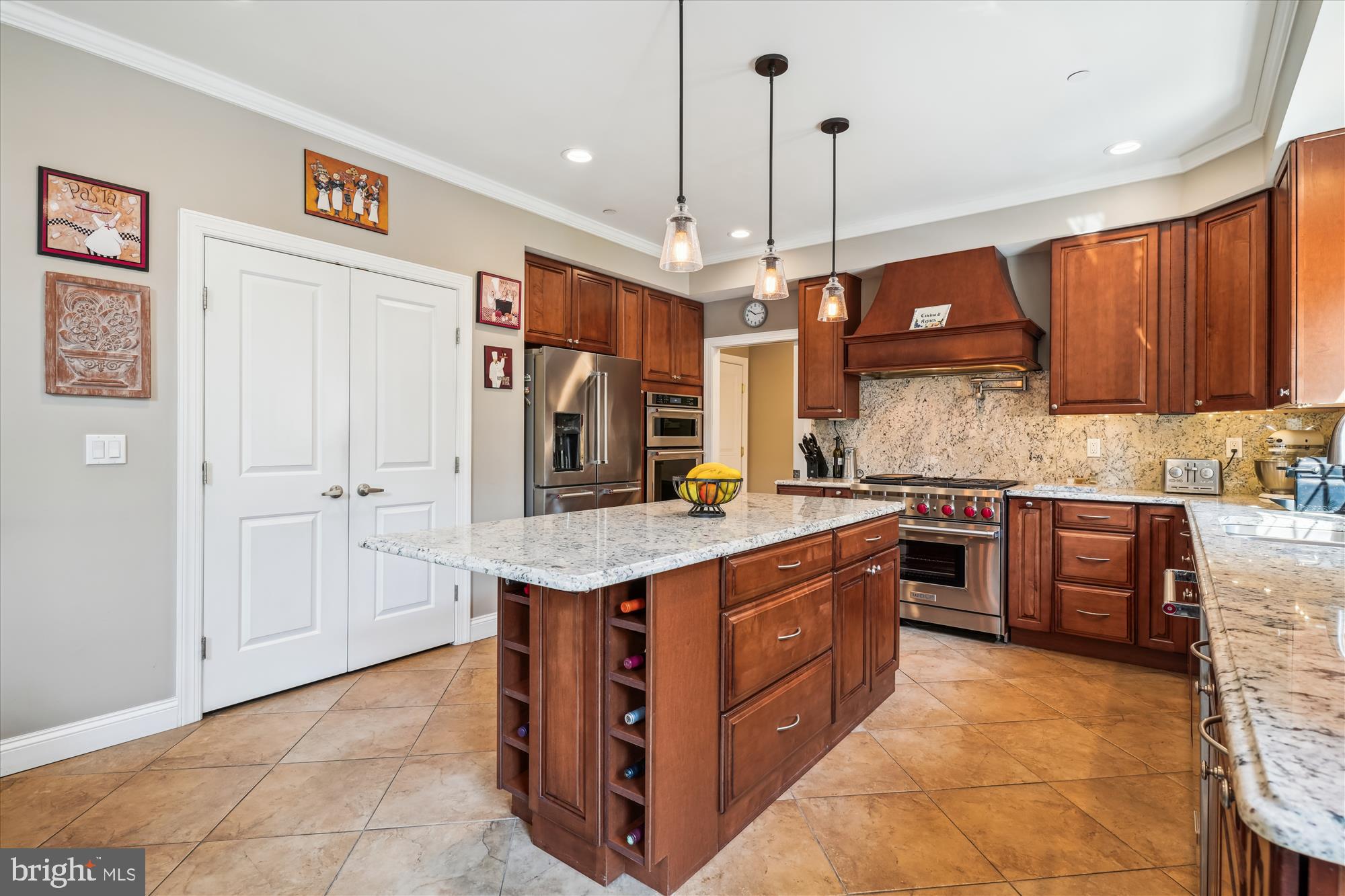 BERRY HILL MANOR - Residential