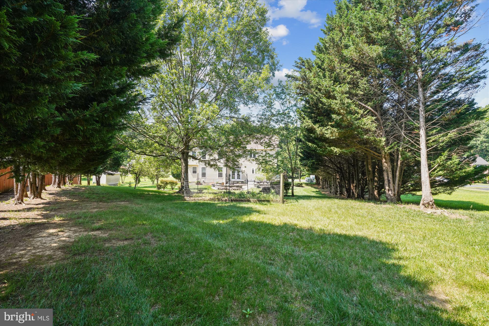 BERRY HILL MANOR - Residential