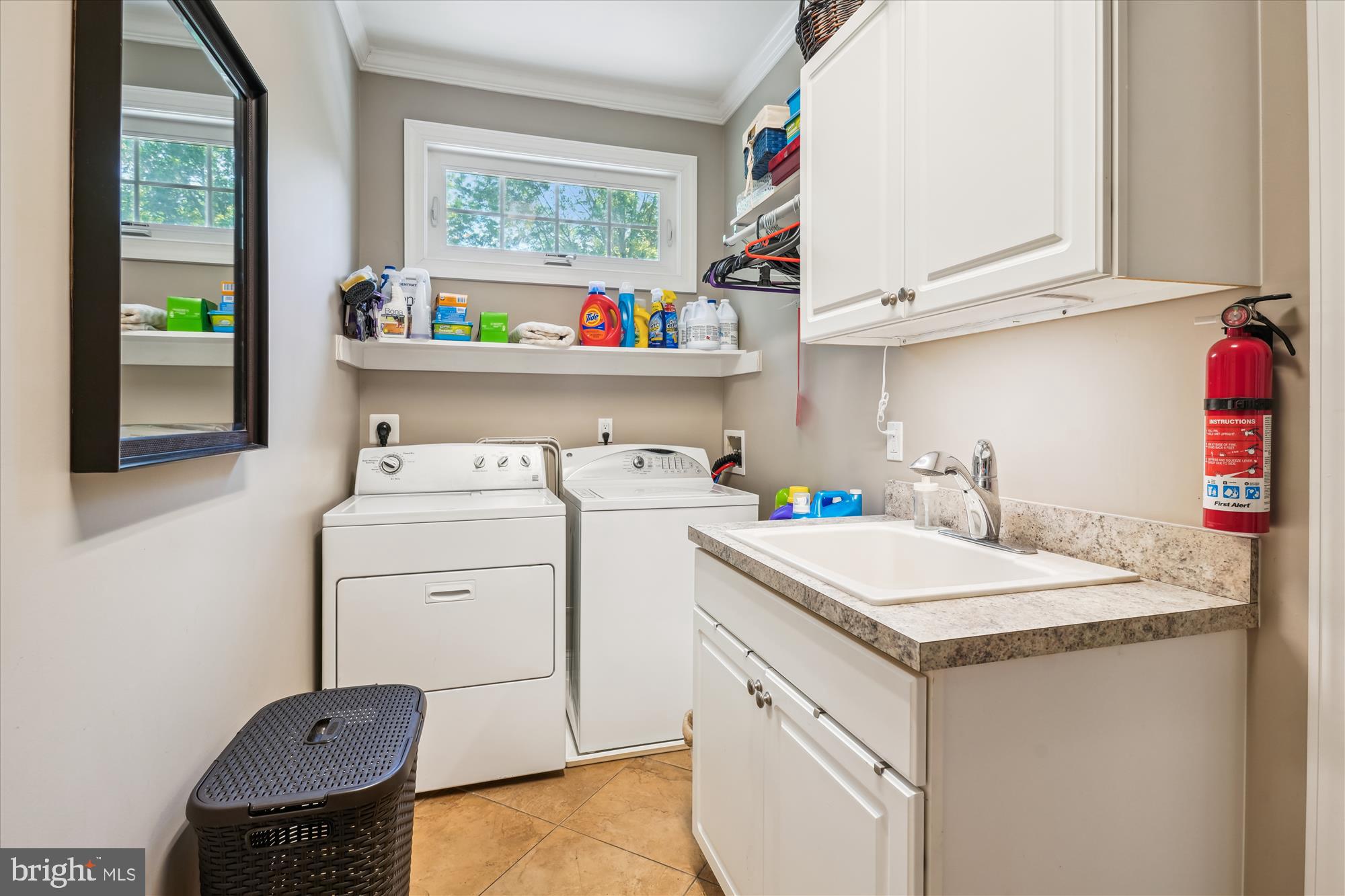 BERRY HILL MANOR - Residential