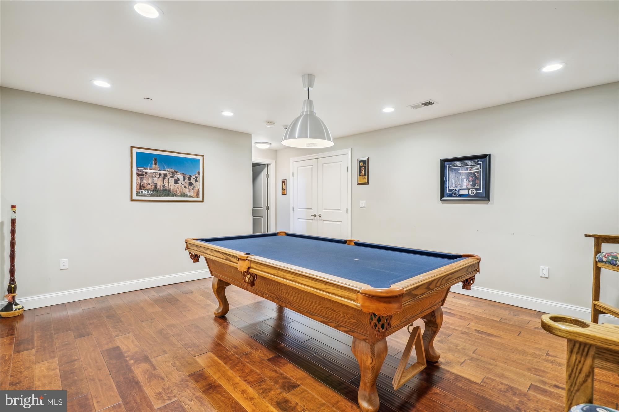 BERRY HILL MANOR - Residential