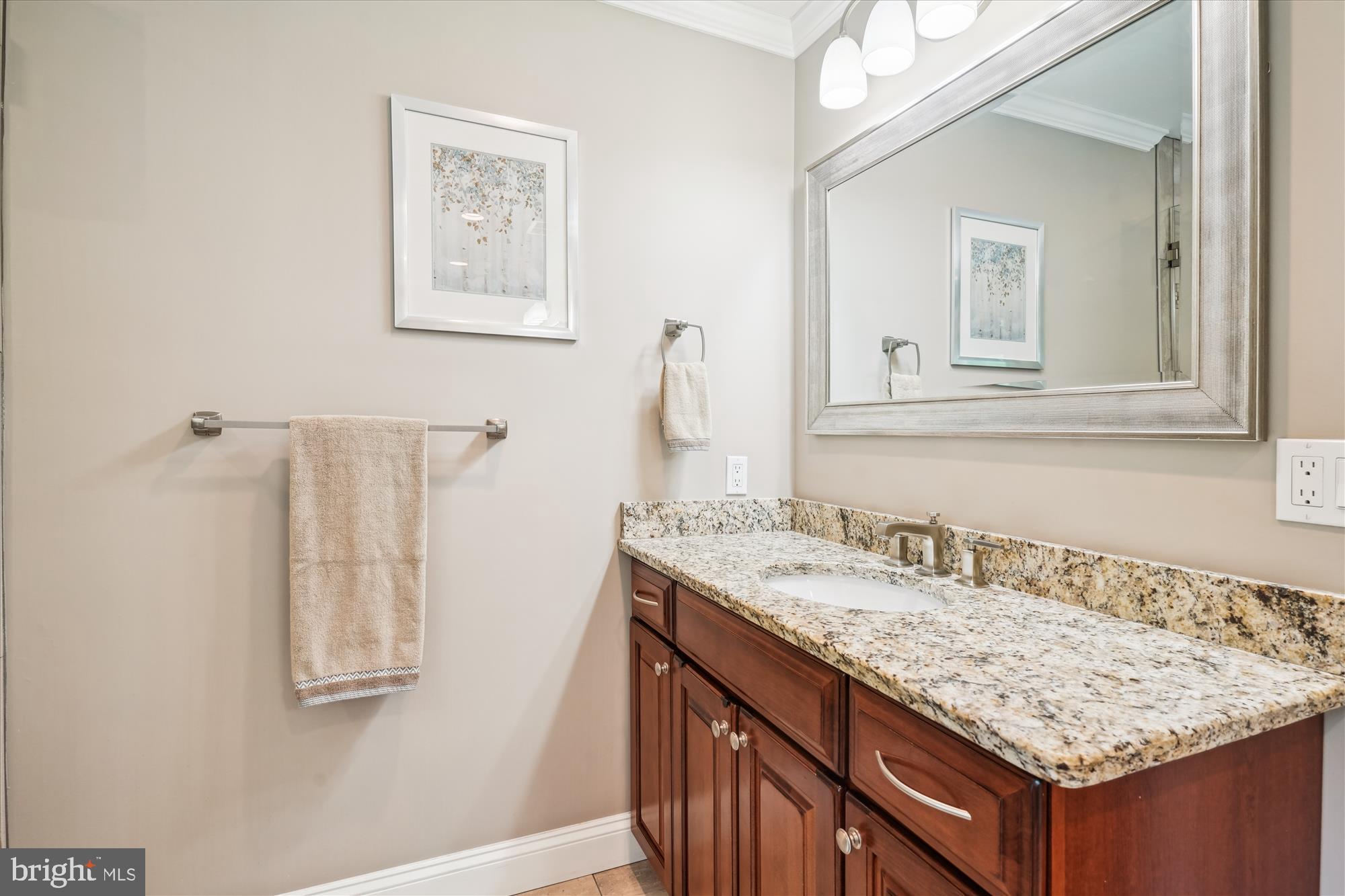 BERRY HILL MANOR - Residential