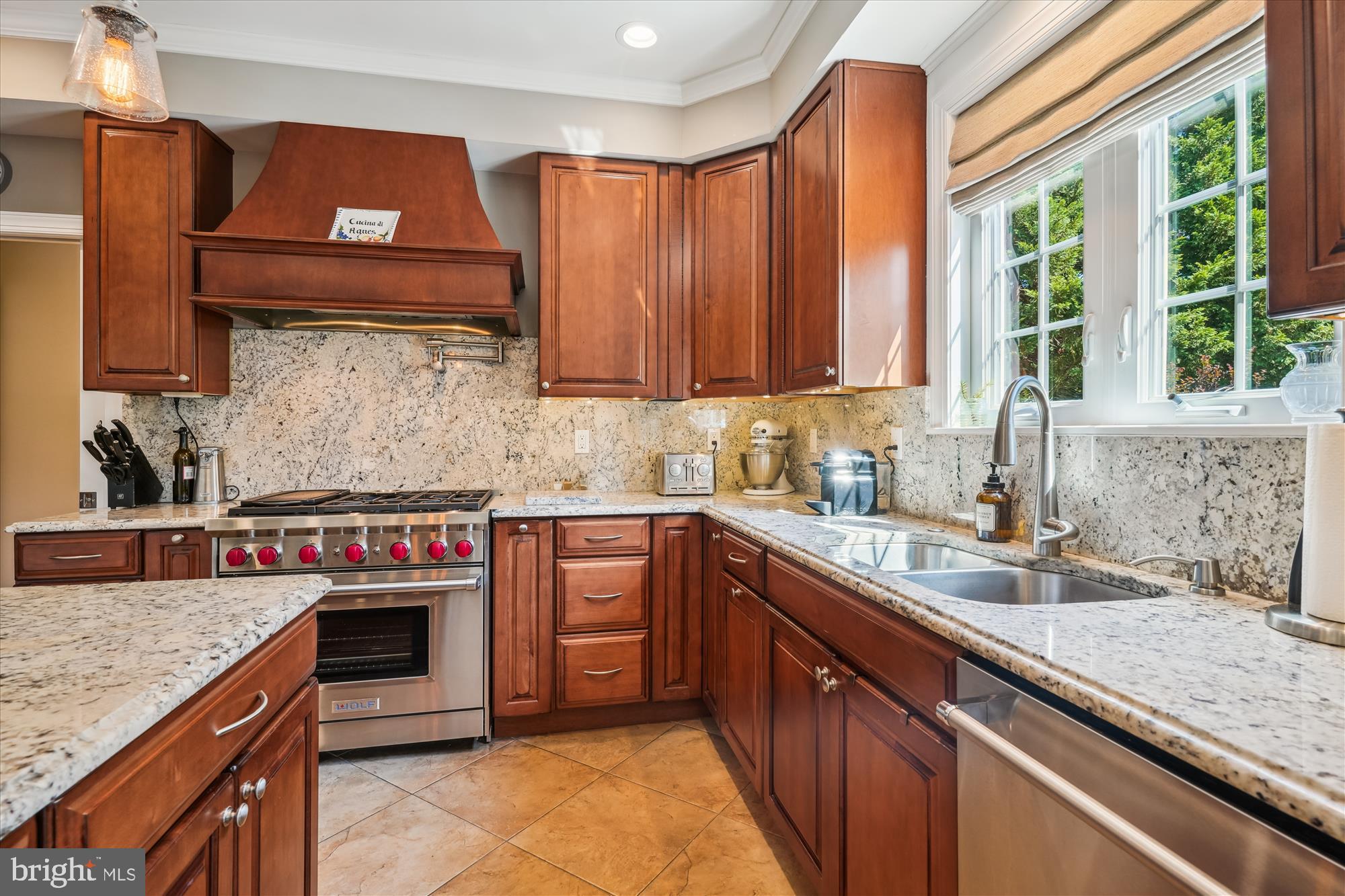 BERRY HILL MANOR - Residential