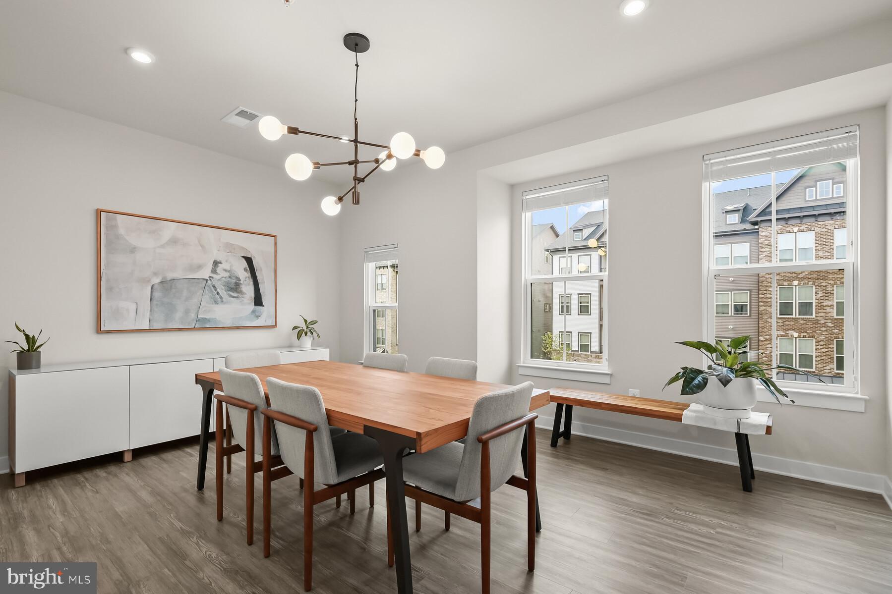 PADDOCK POINTE - Residential