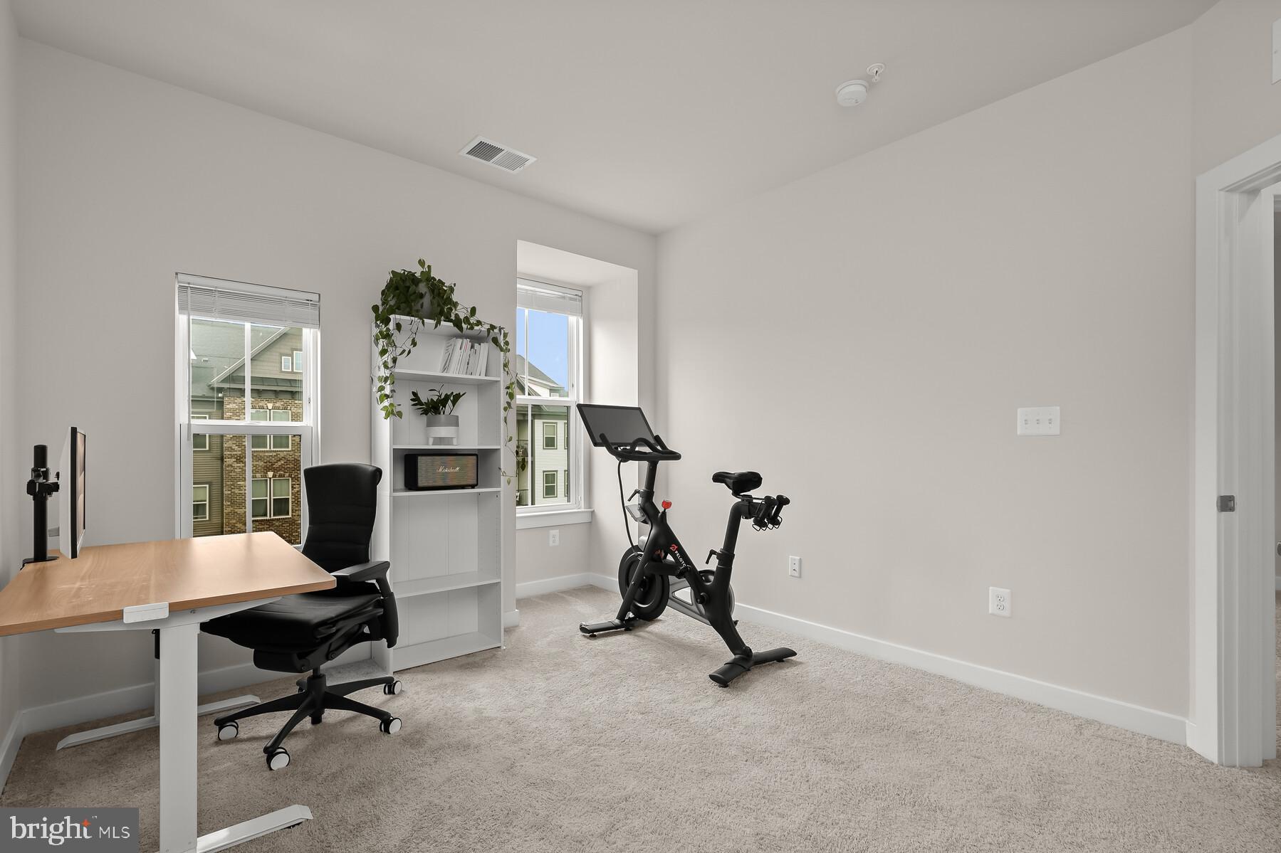 PADDOCK POINTE - Residential