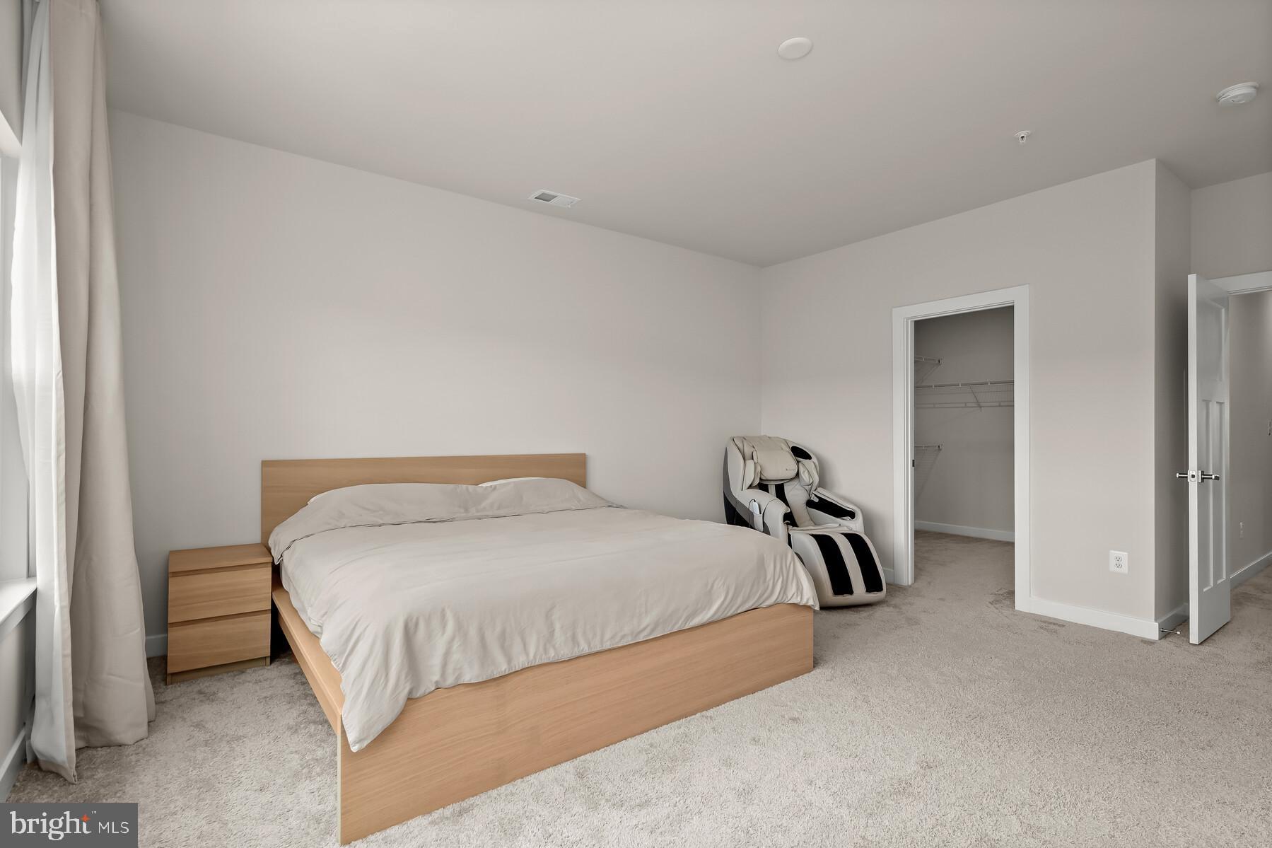 PADDOCK POINTE - Residential