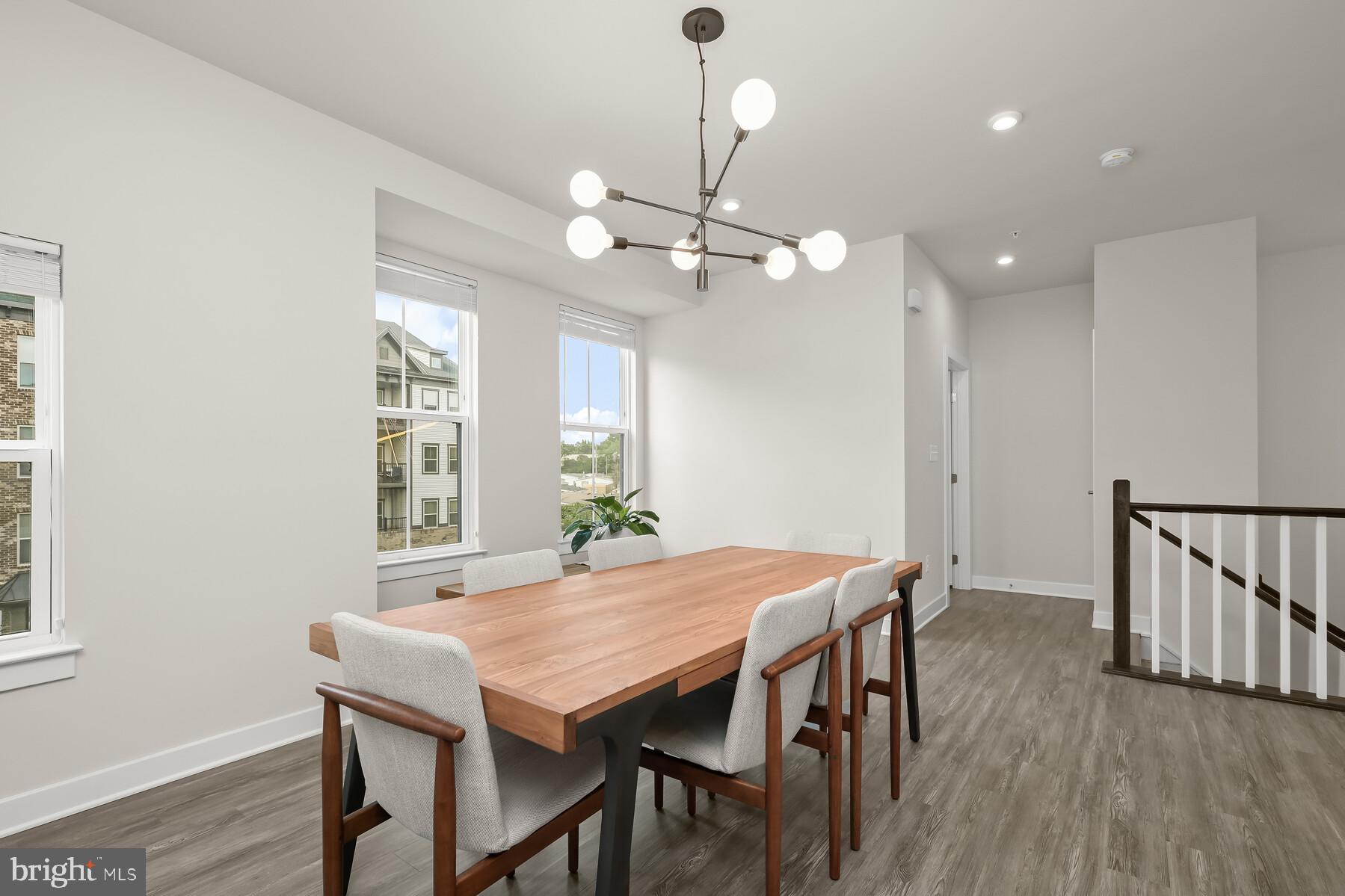 PADDOCK POINTE - Residential