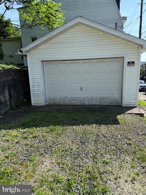 EAST SIDE - Residential