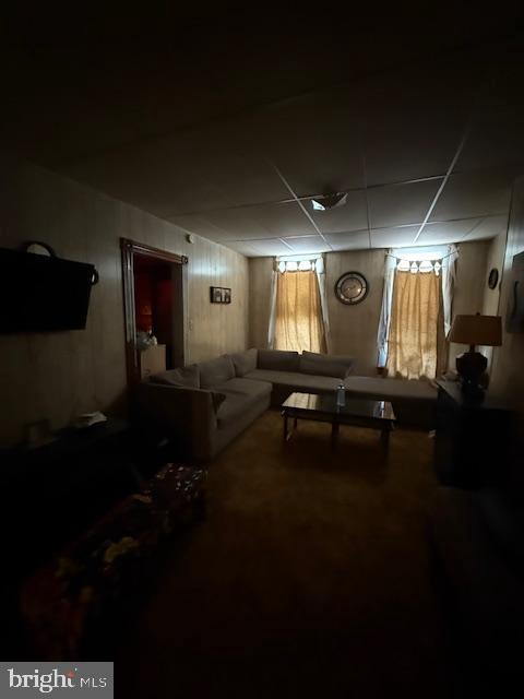 EAST SIDE - Residential