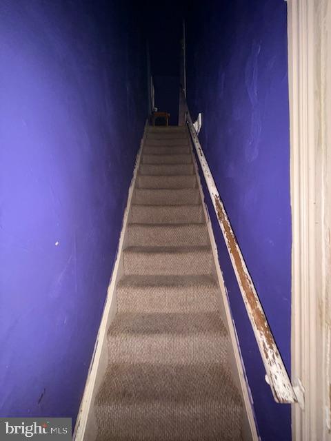 EAST SIDE - Residential