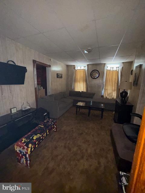 EAST SIDE - Residential