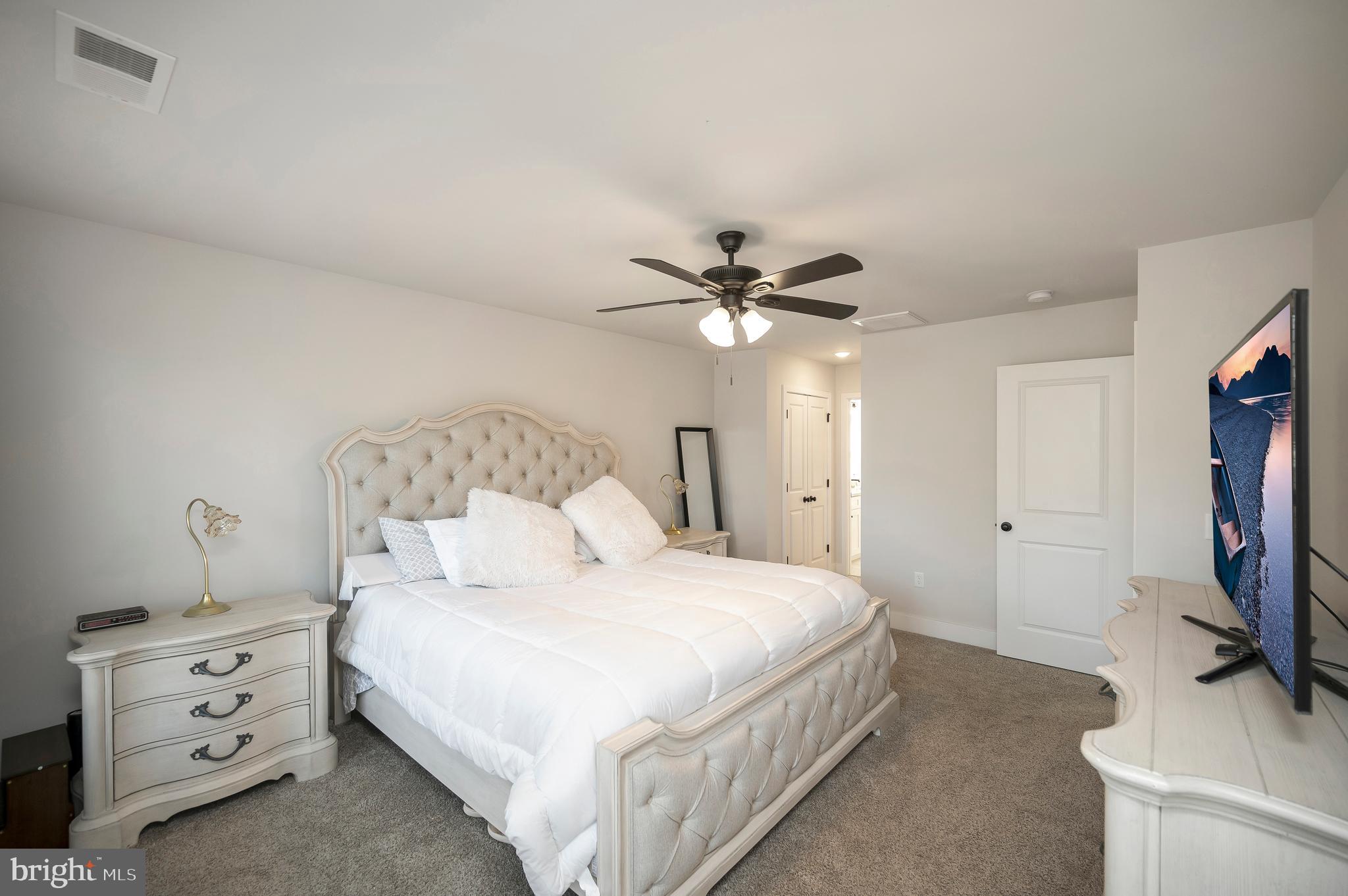 WYNDEMERE - Residential