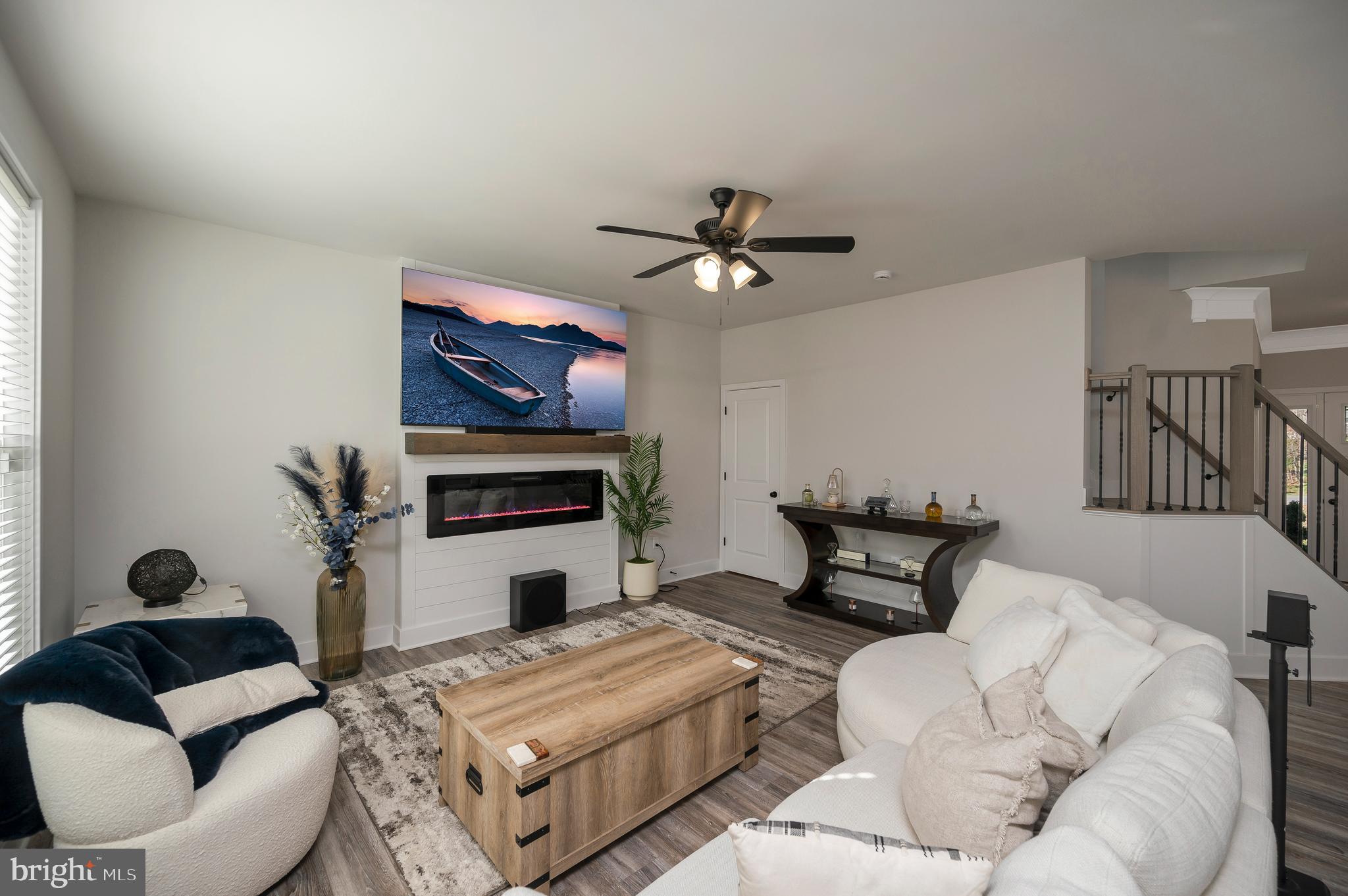 WYNDEMERE - Residential