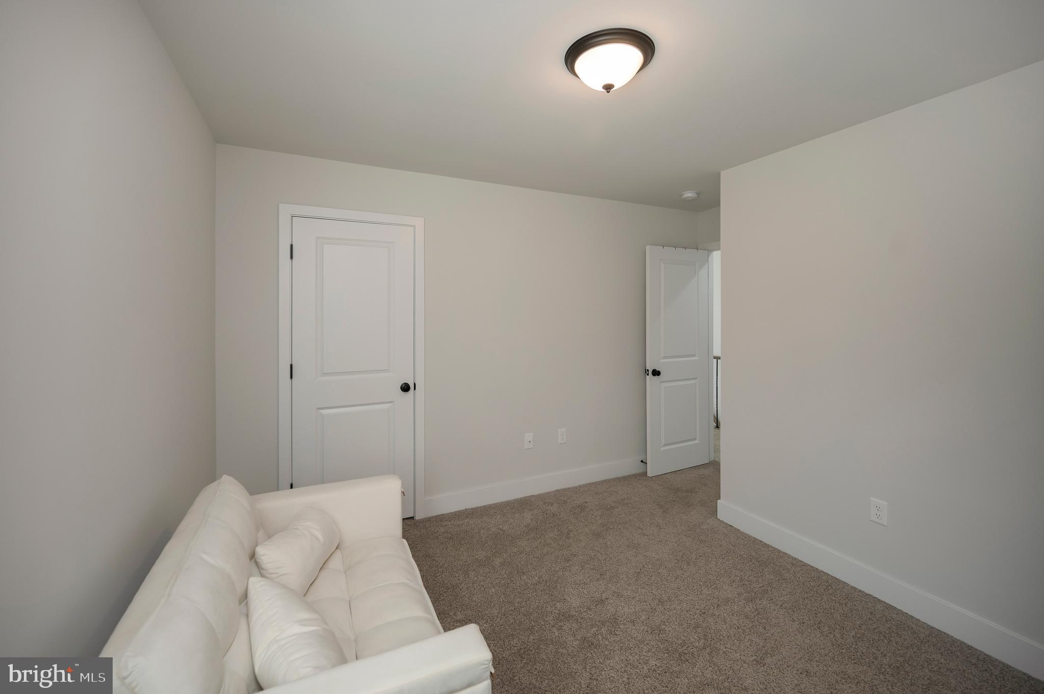 WYNDEMERE - Residential