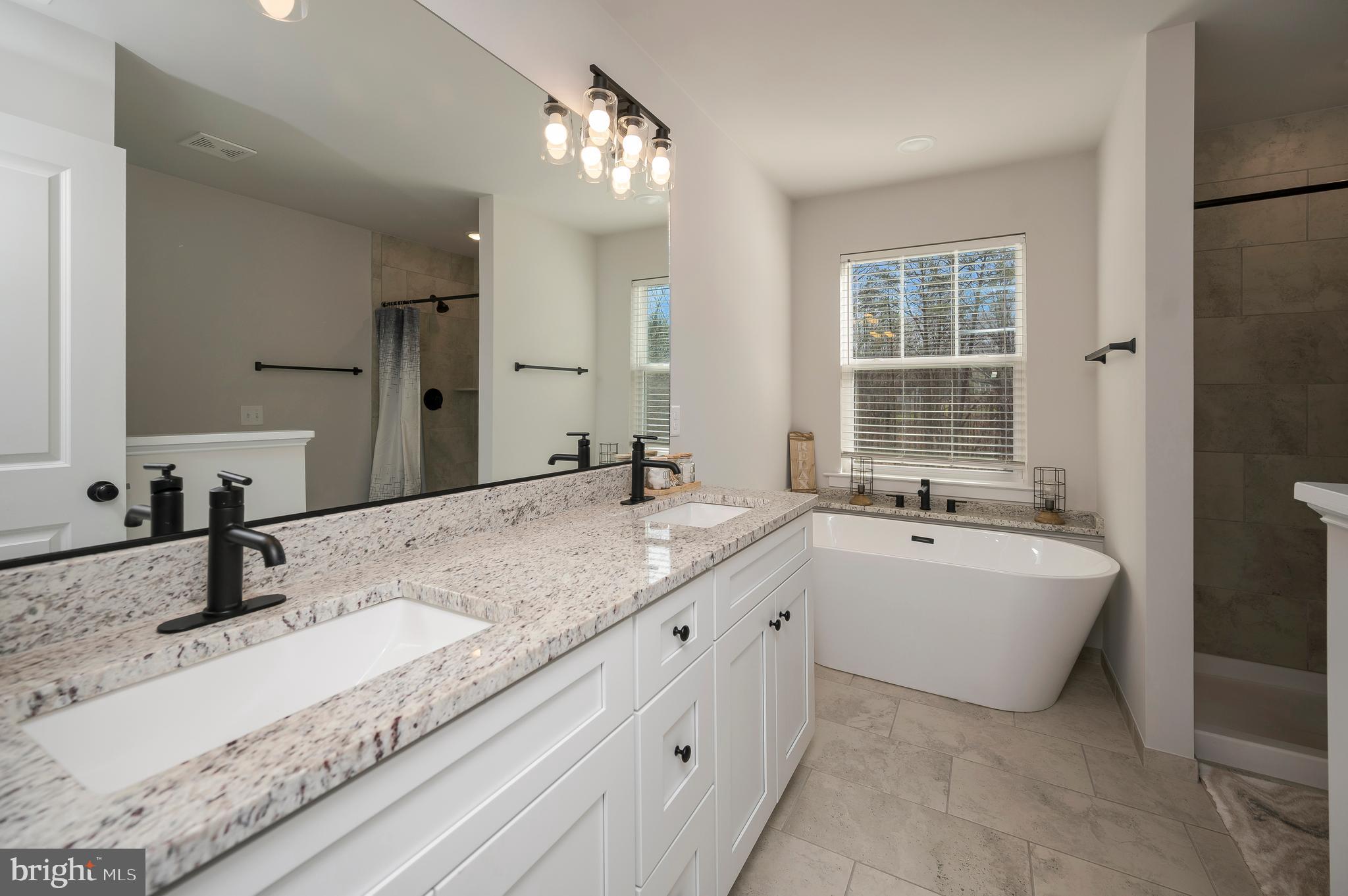 WYNDEMERE - Residential