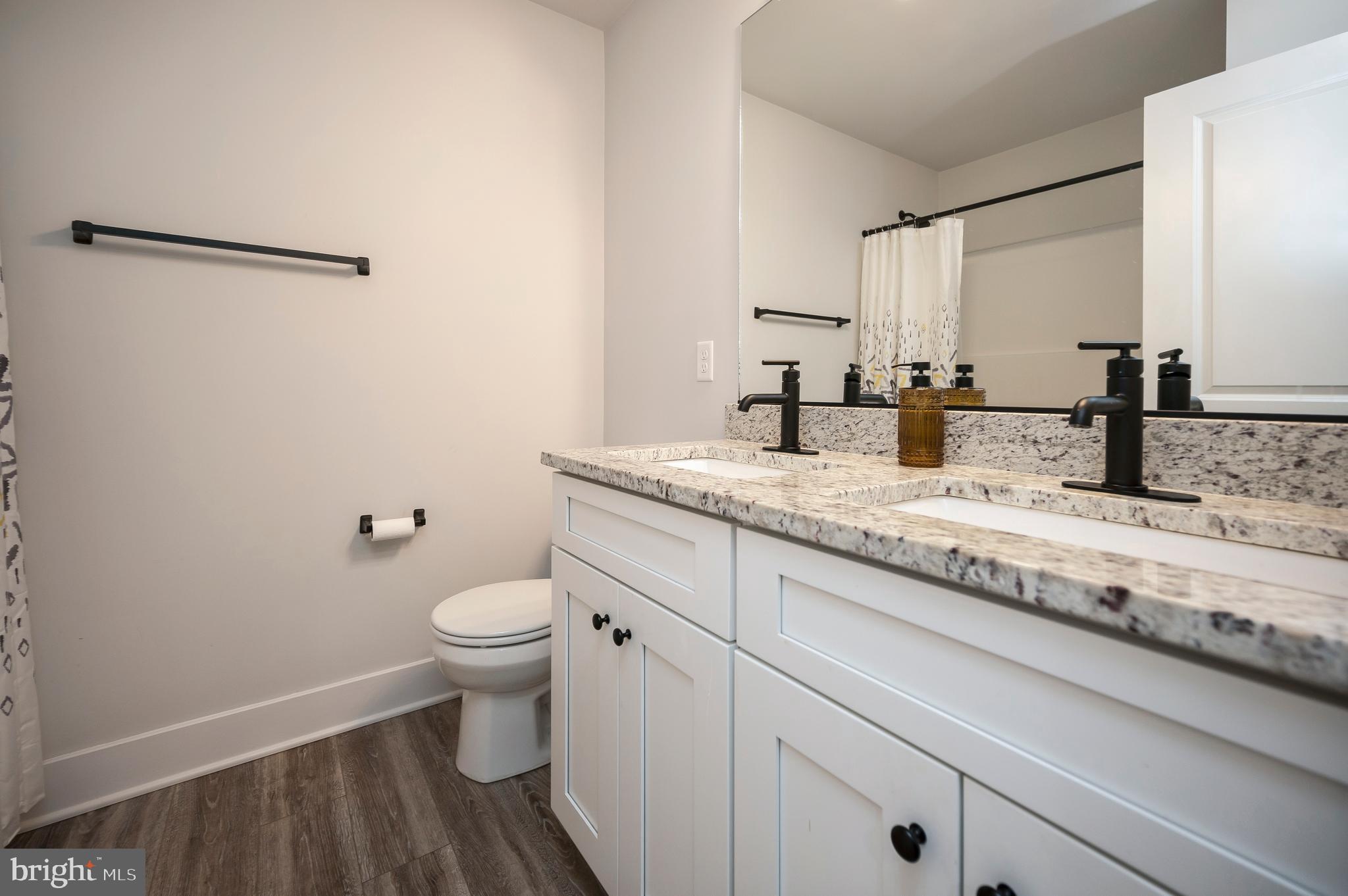 WYNDEMERE - Residential