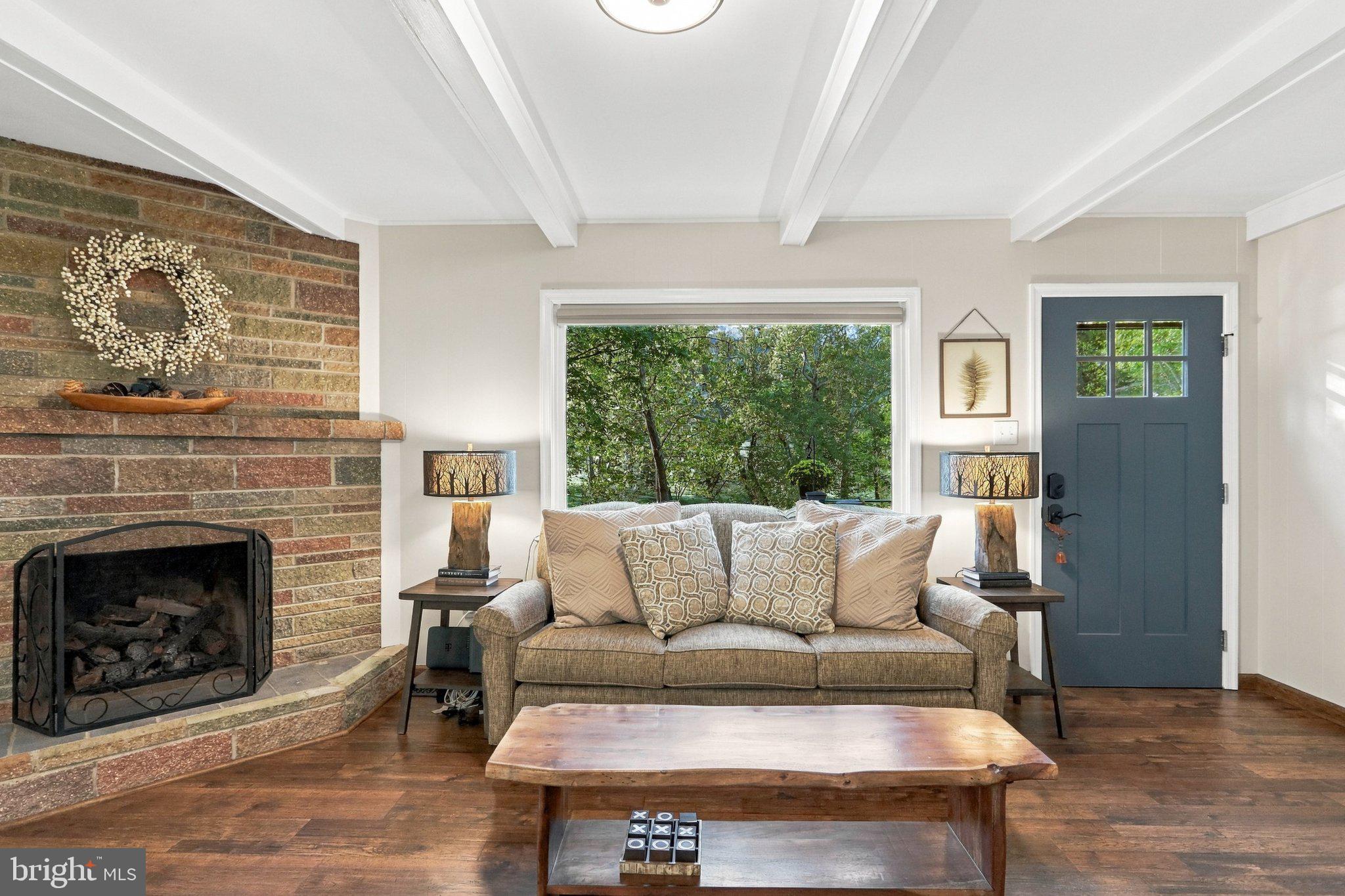 2306 RIVERVIEW DRIVE