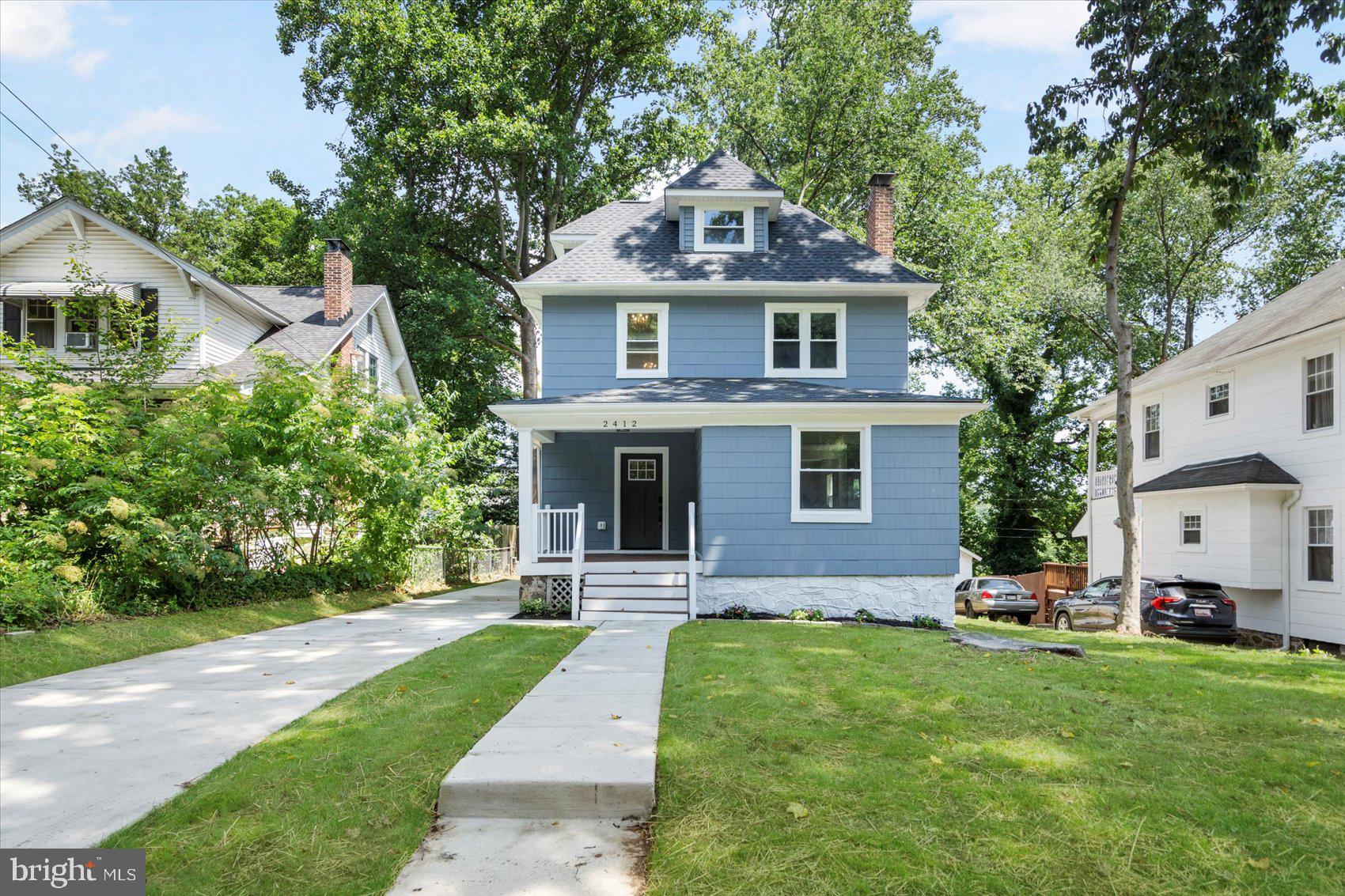 2412 POPLAR DRIVE