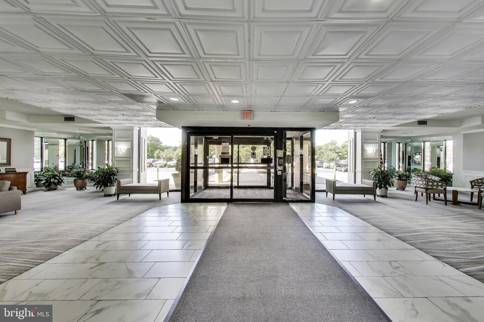 FAIRWAYS SOUTH - Residential