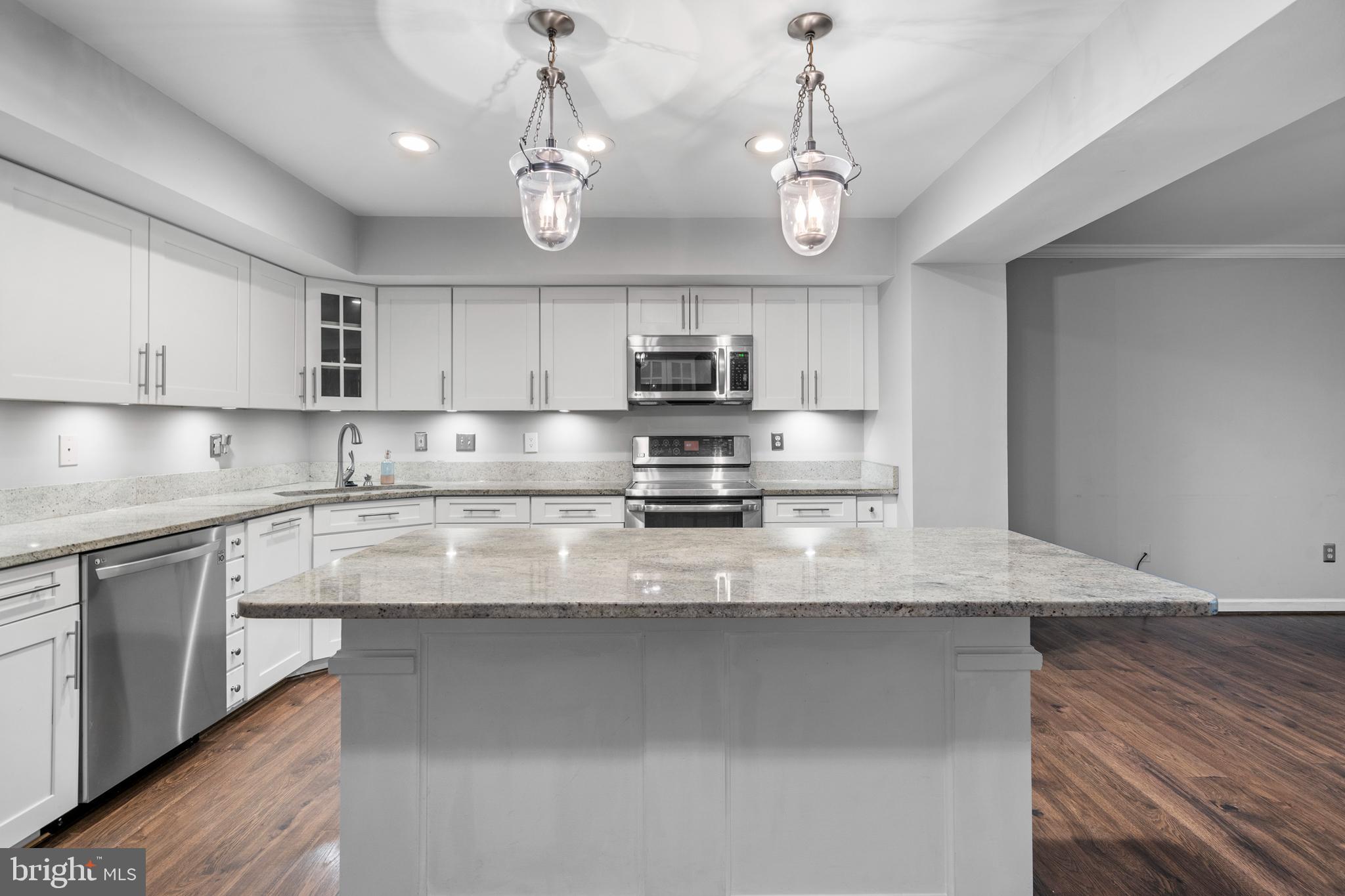 HICKORY RIDGE LA PLATA - Residential