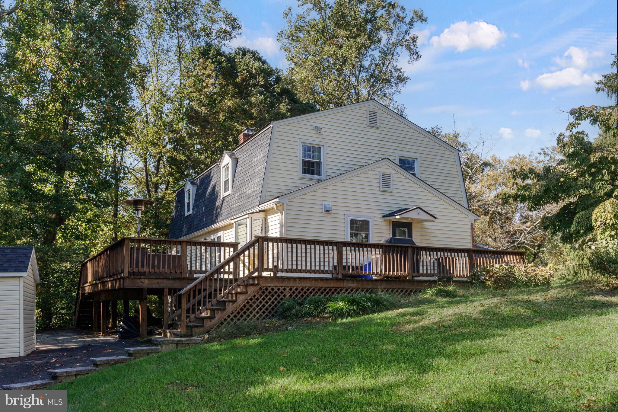 SPRINGDALE - Residential