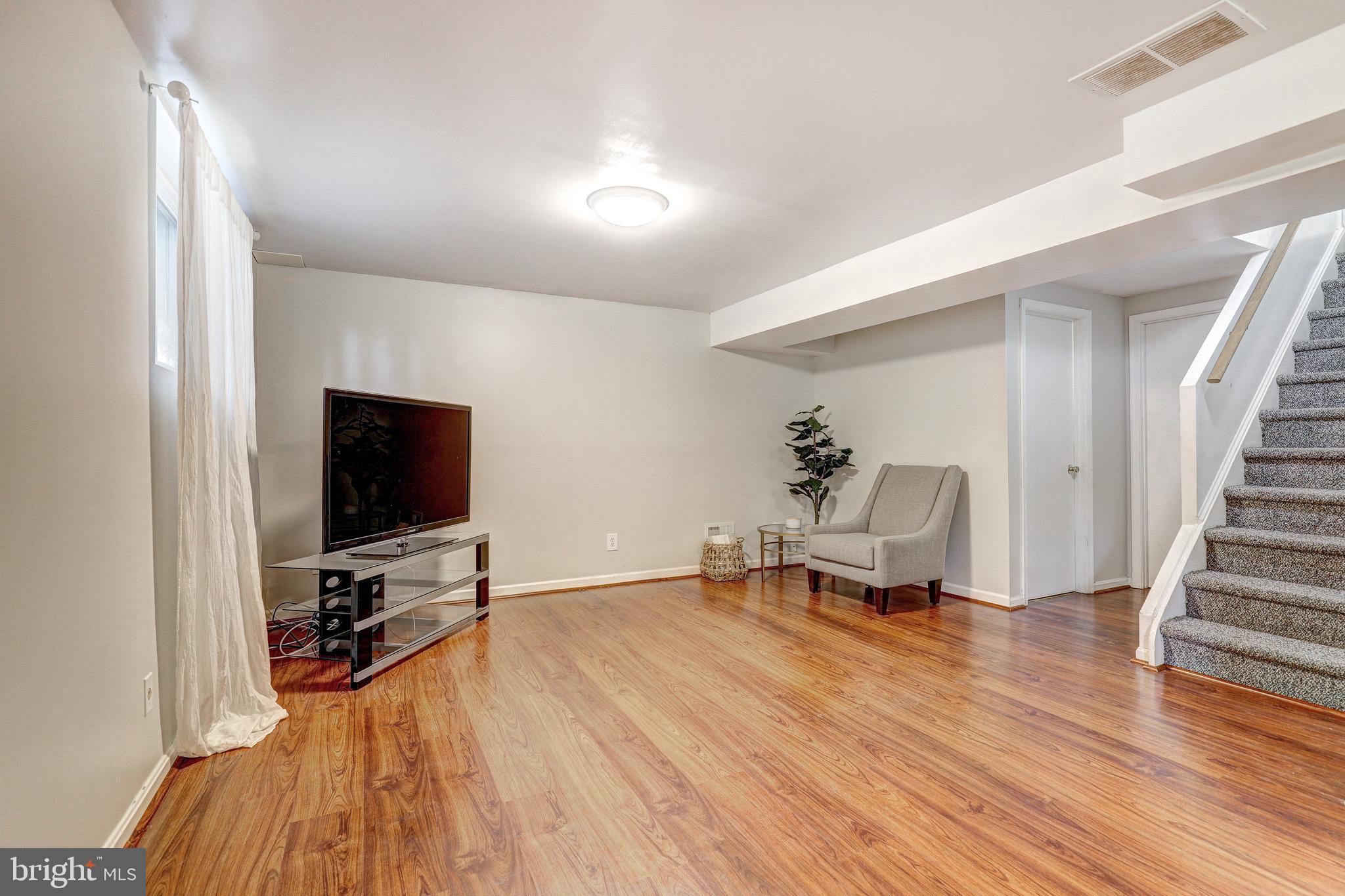 SPRINGDALE - Residential