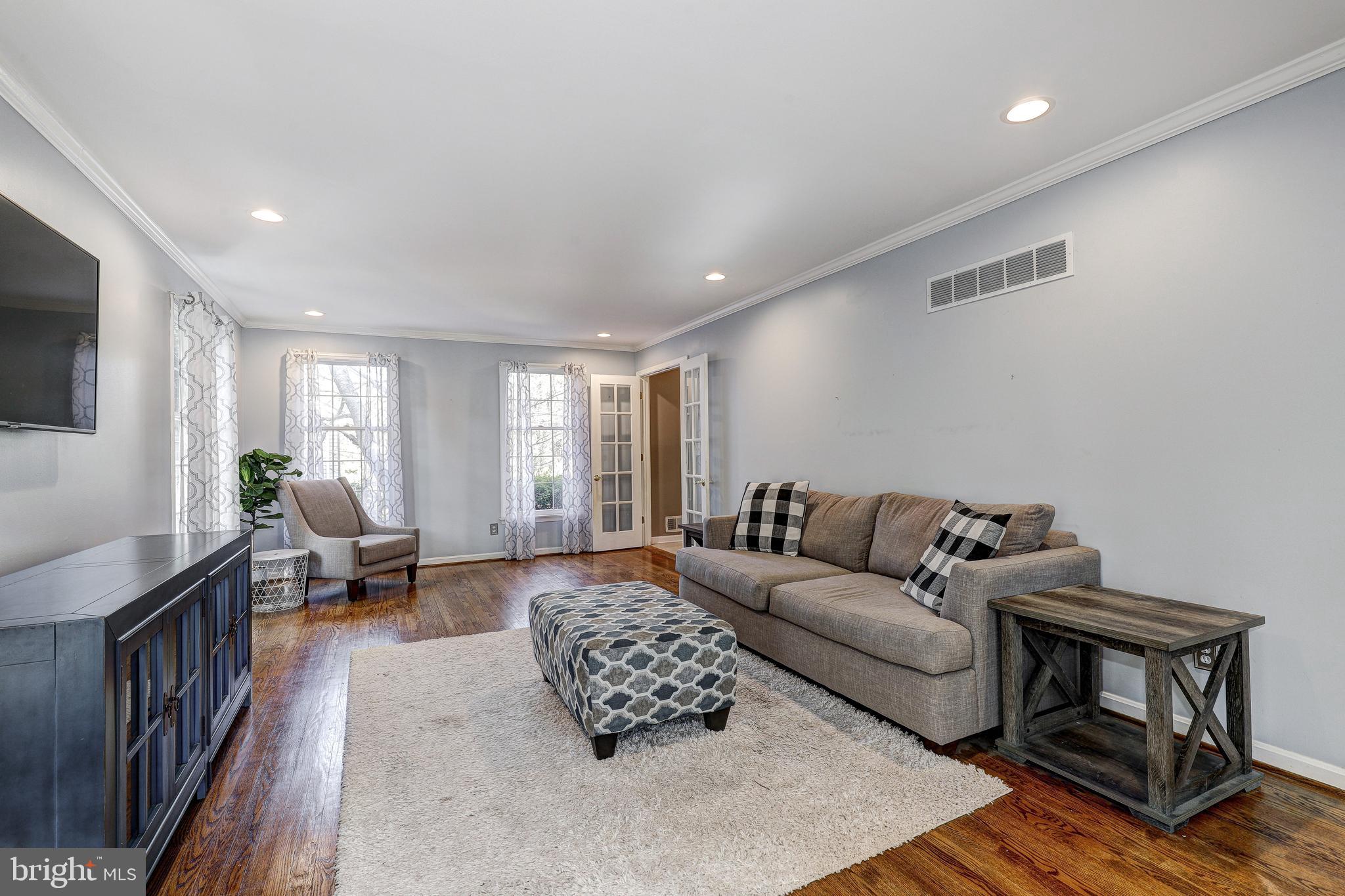 SPRINGDALE - Residential