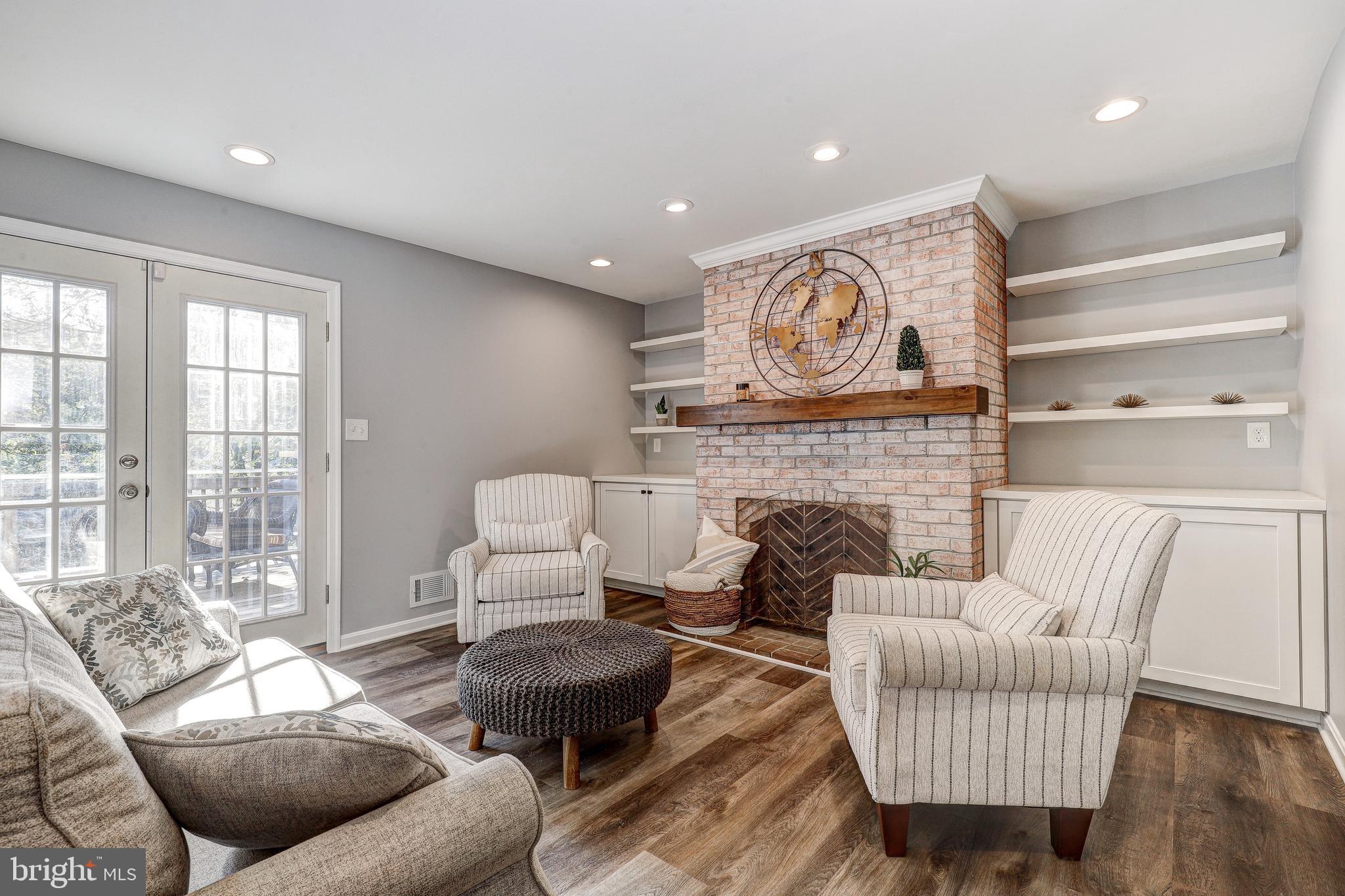 SPRINGDALE - Residential