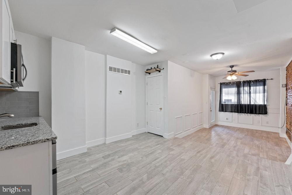 FISHTOWN - Commercial Lease