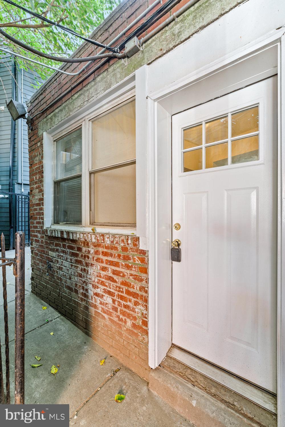 FISHTOWN - Commercial Lease