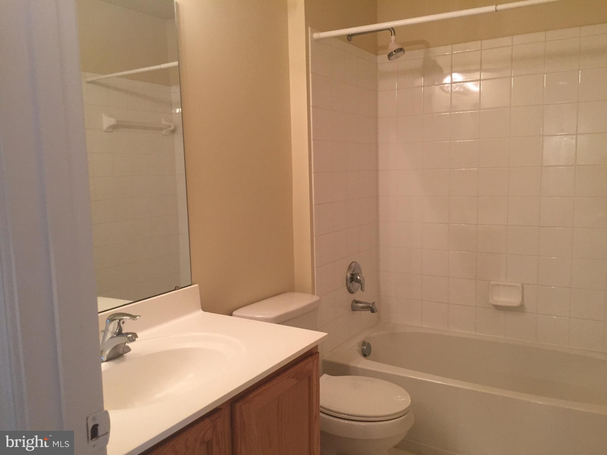 SKYVIEW PARK - Residential Lease