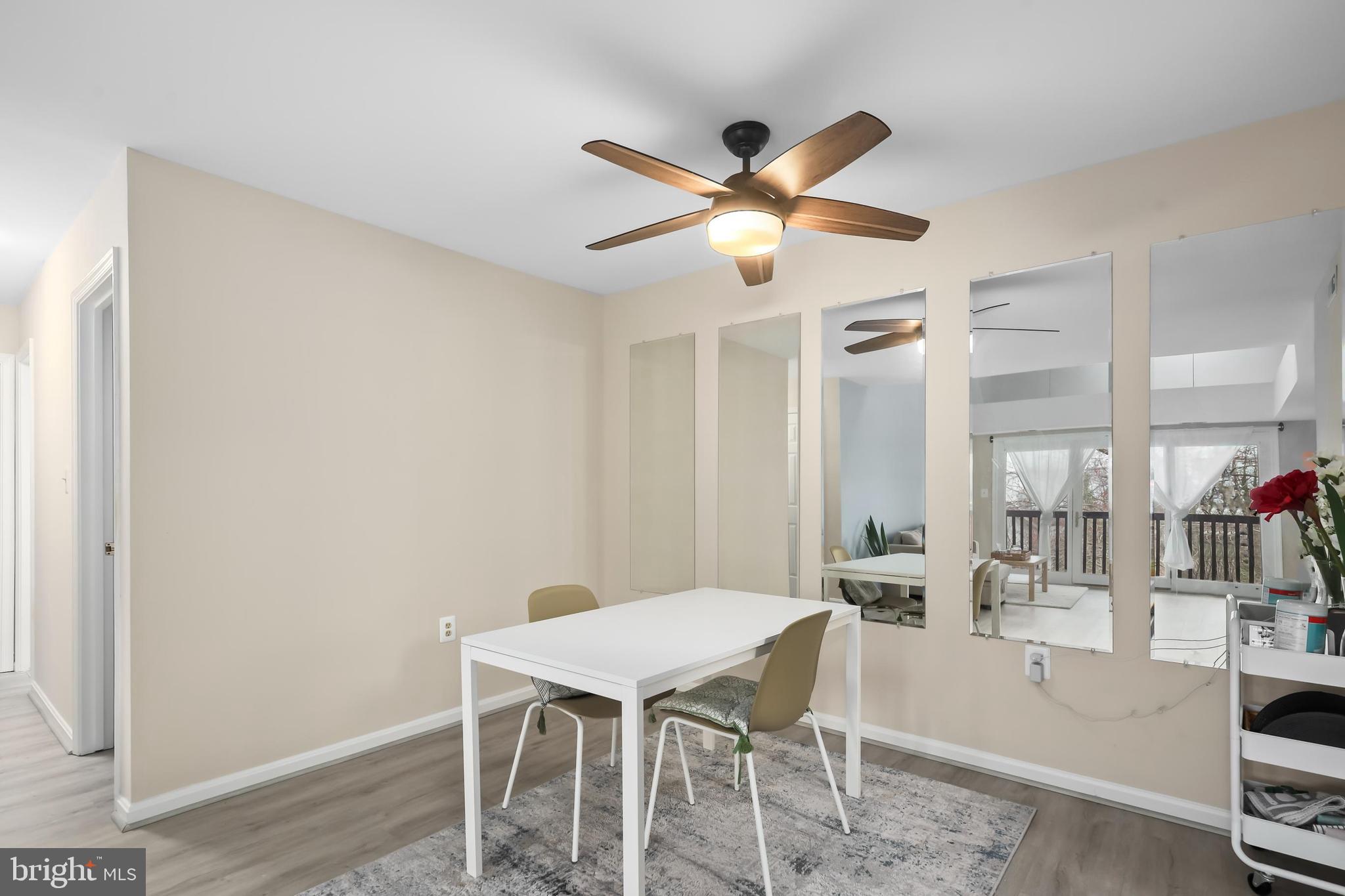 ROLLINGWOOD - Residential