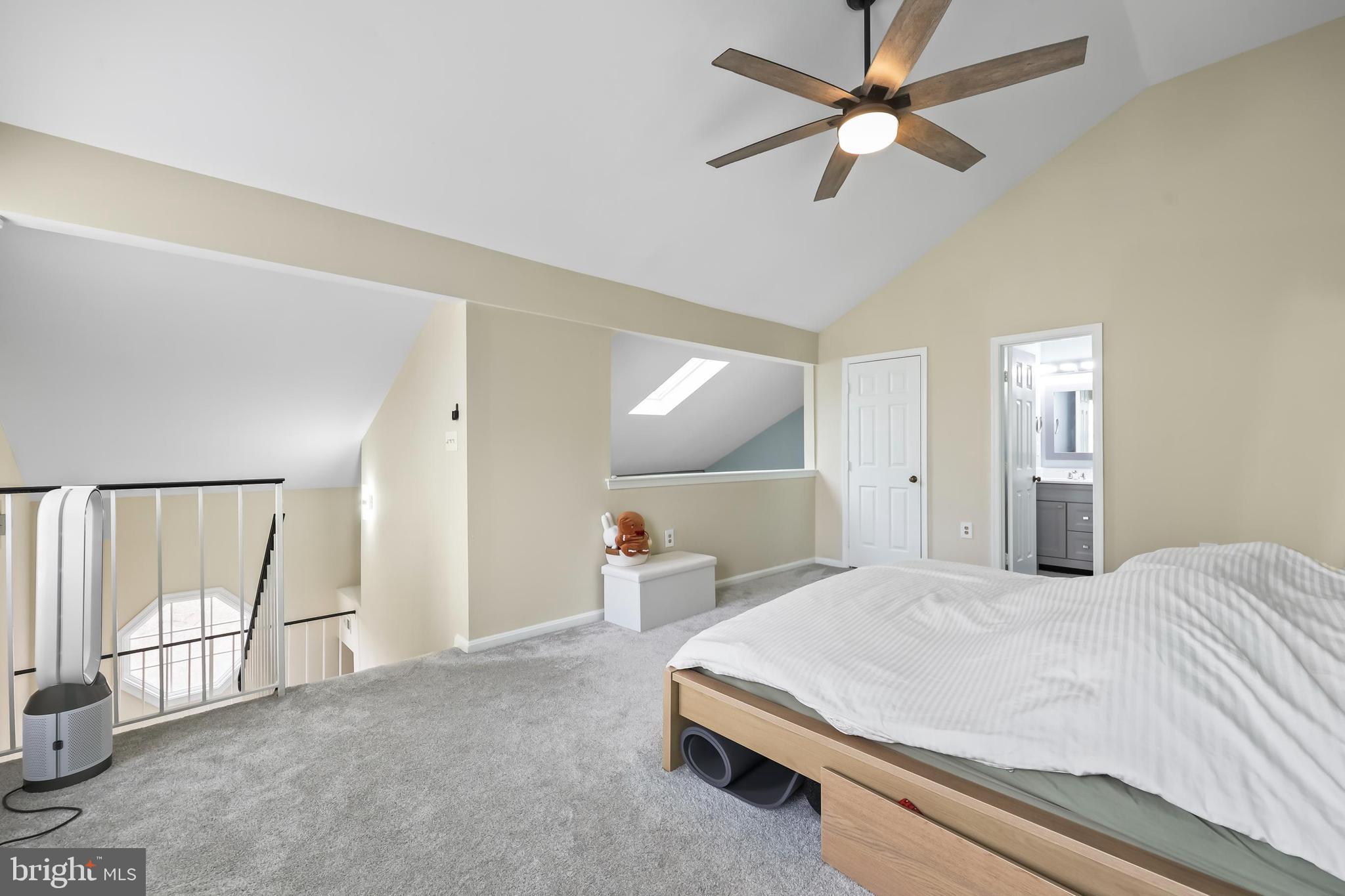 ROLLINGWOOD - Residential