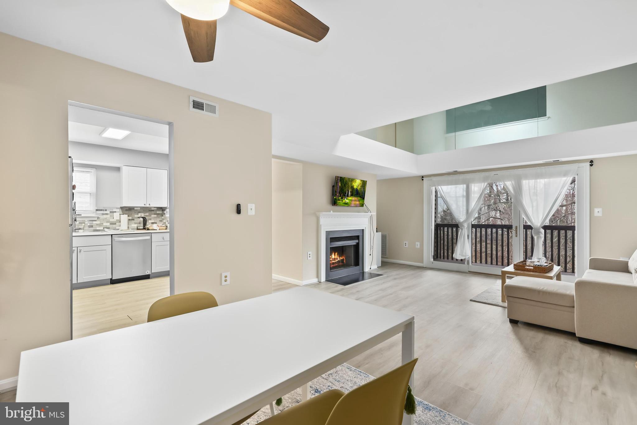 ROLLINGWOOD - Residential