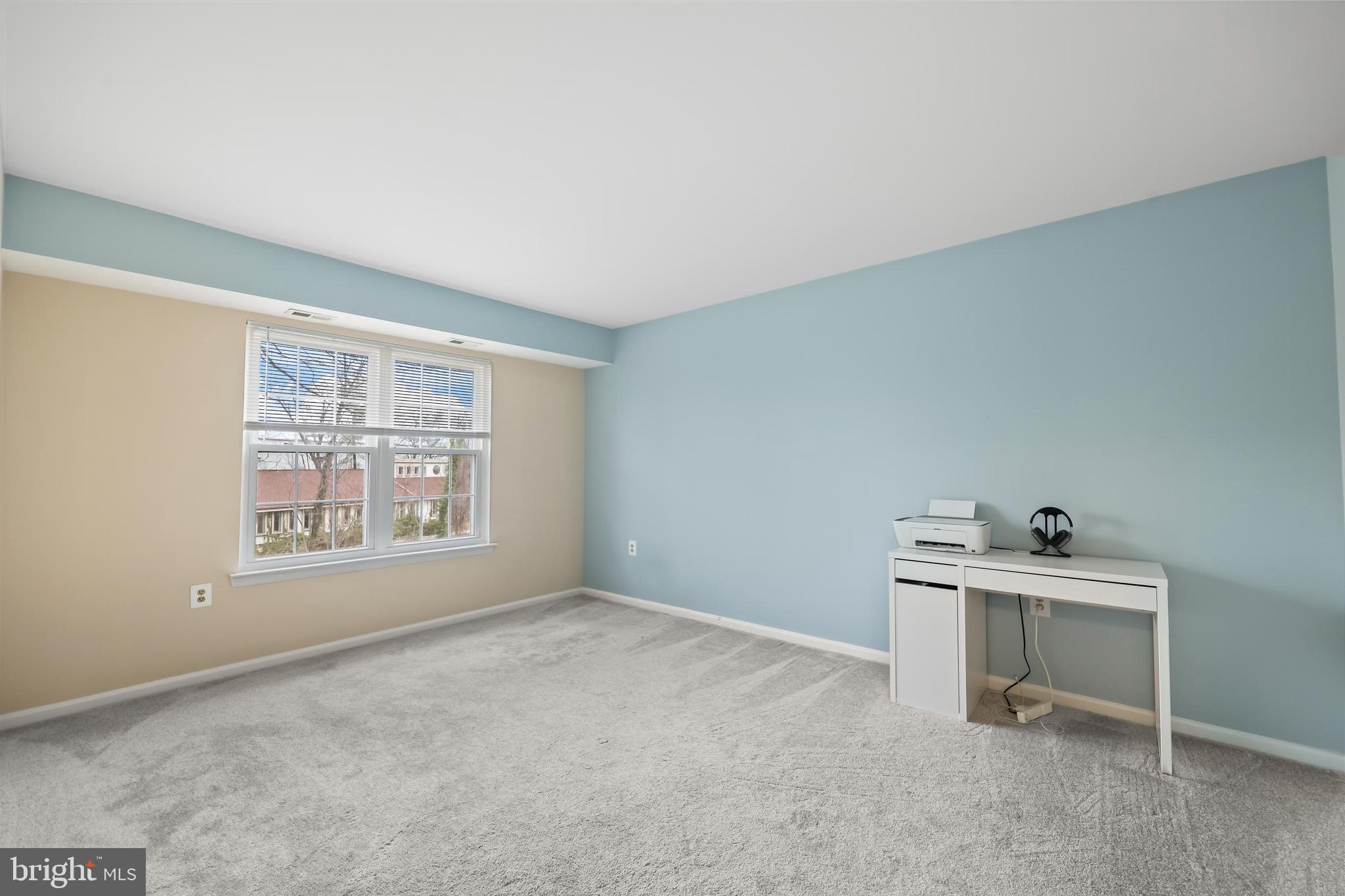 ROLLINGWOOD - Residential