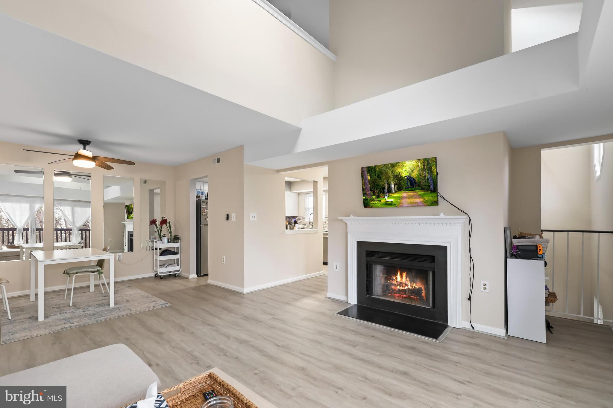 ROLLINGWOOD - Residential