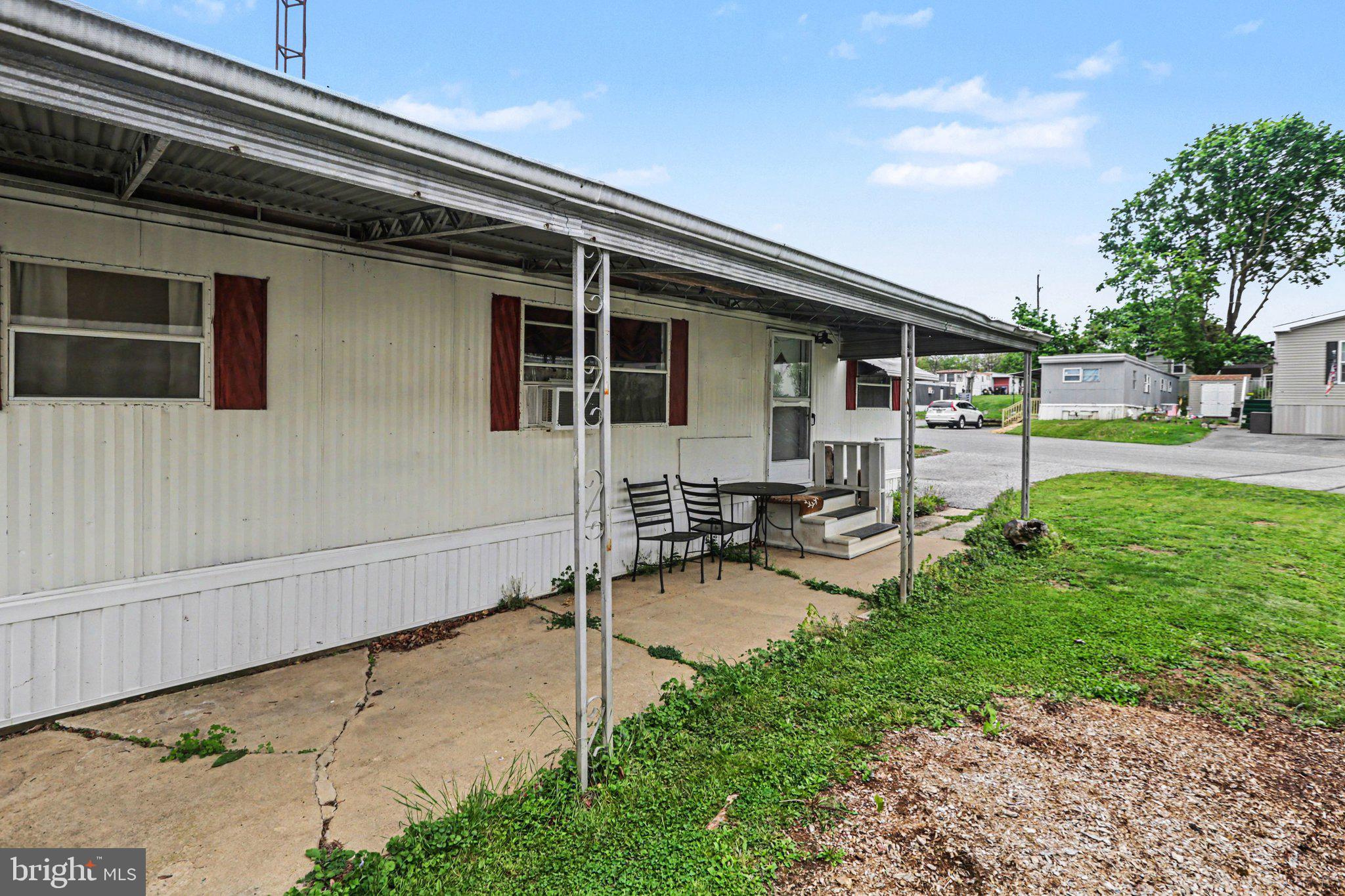YORK TWP - Residential