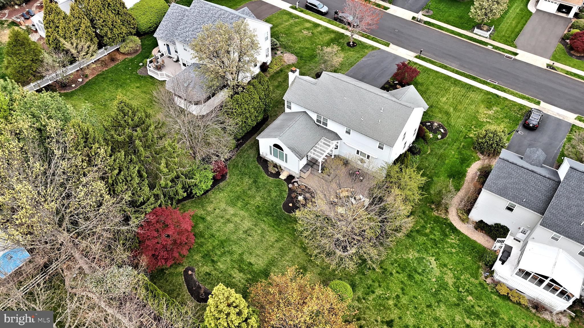 HIDDEN CREEK - Residential