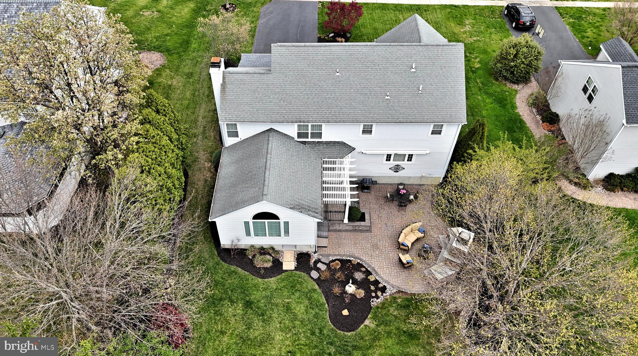 HIDDEN CREEK - Residential